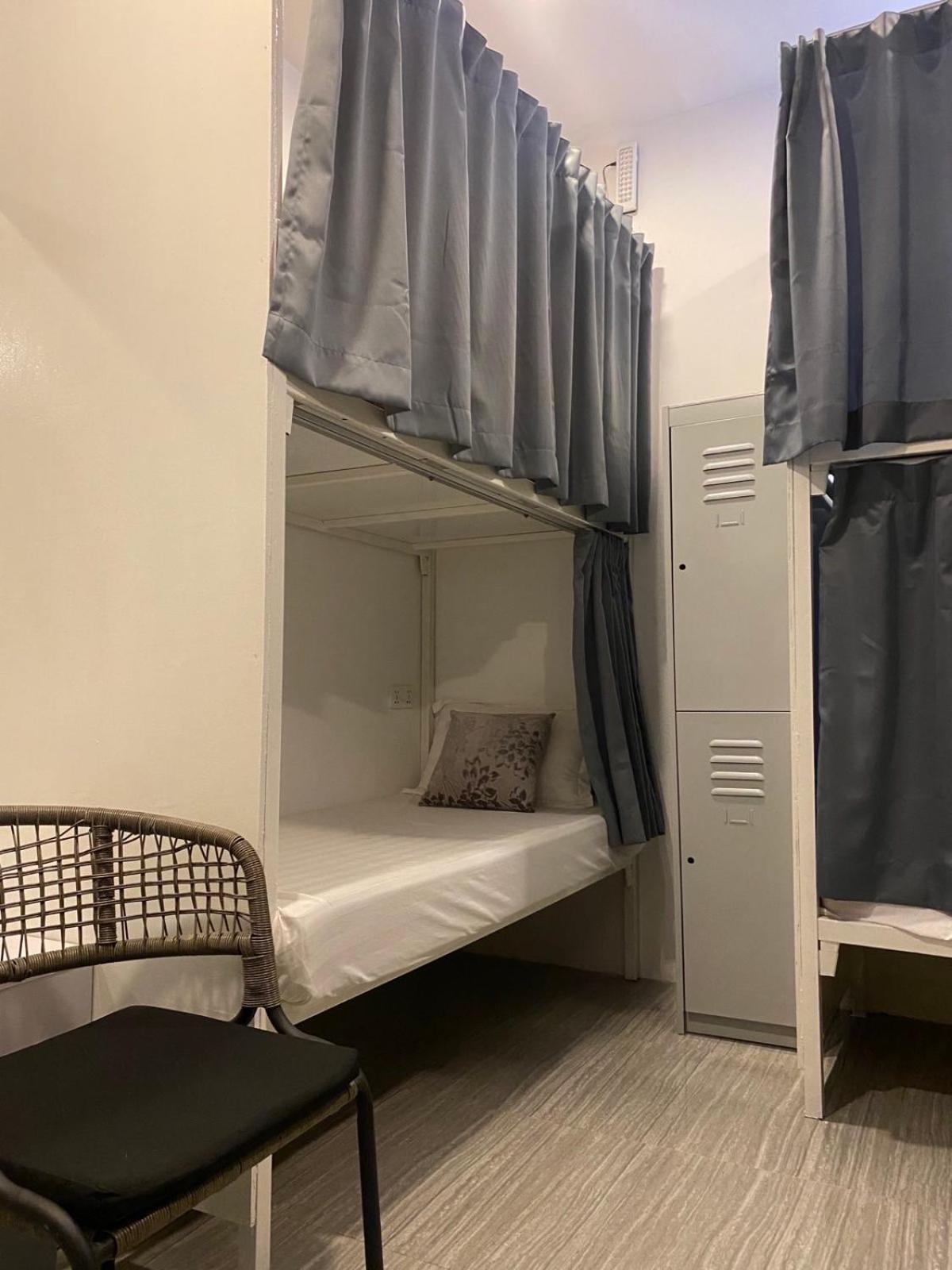 8-Bed Mixed Dormitory Room