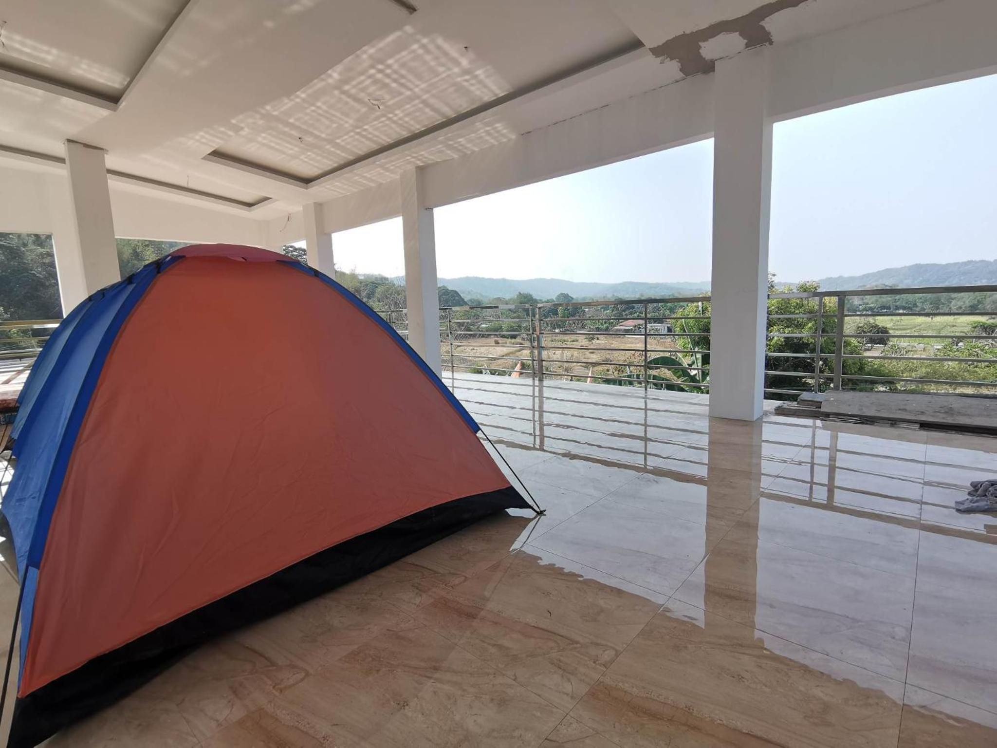 Studio with Mountain View - Photo 24