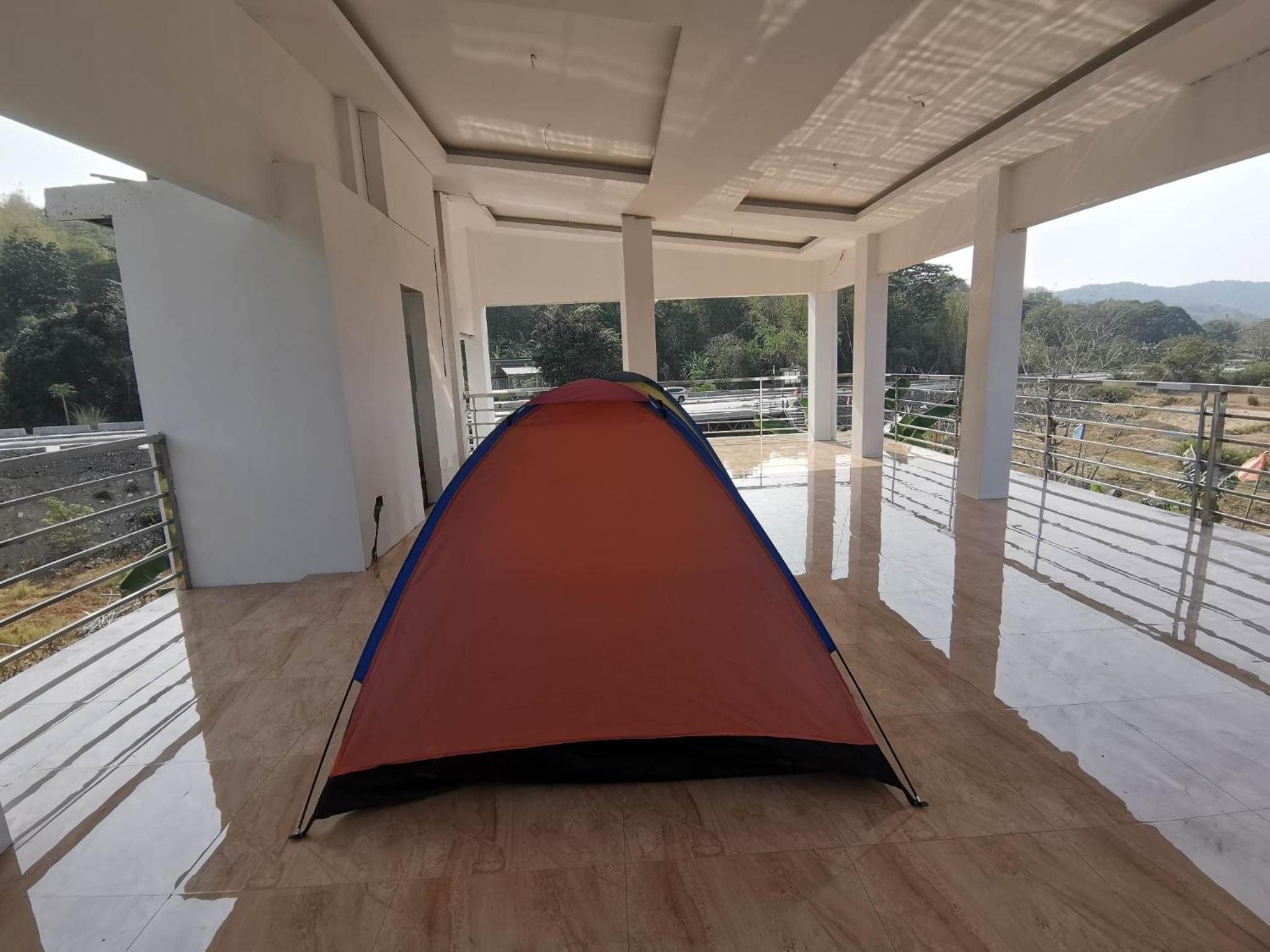 Studio with Mountain View - Photo 11
