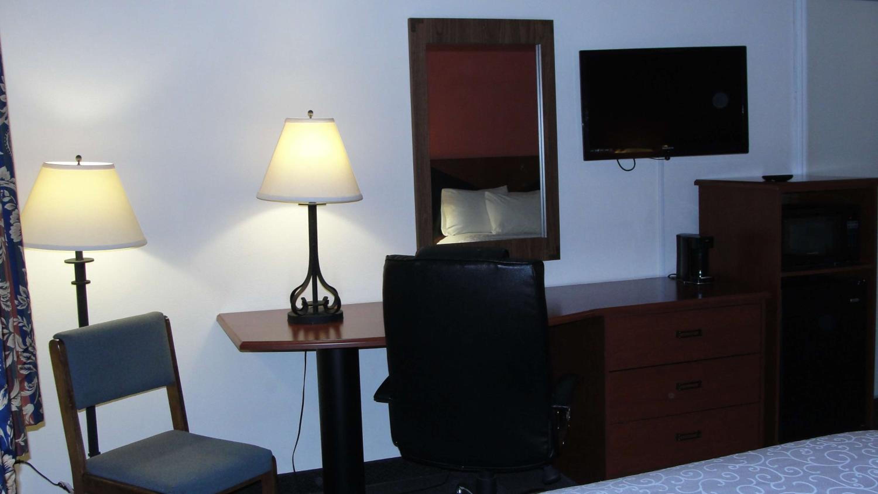 Double Room with Two Double Beds - Photo 5