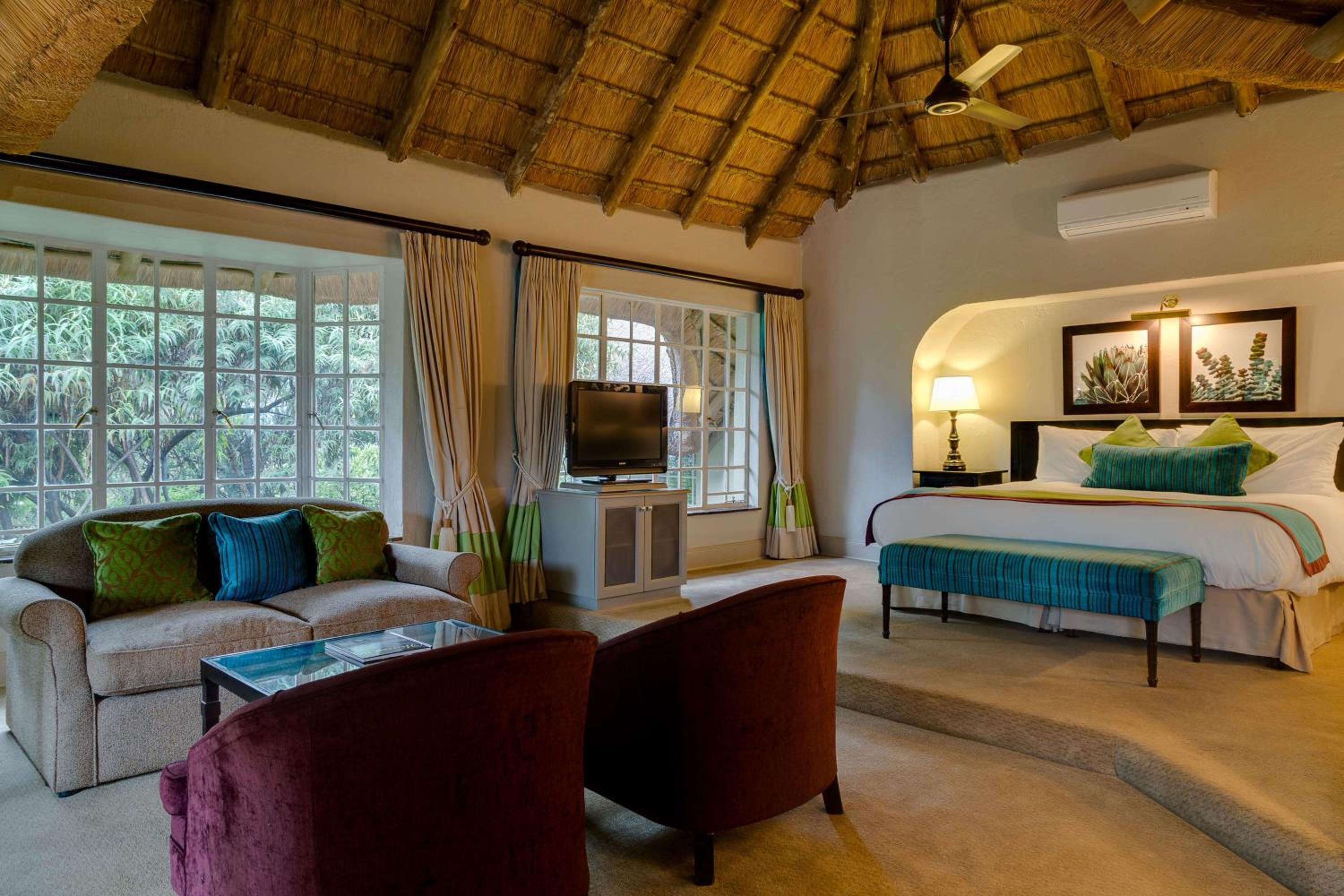 Executive Room photo 1