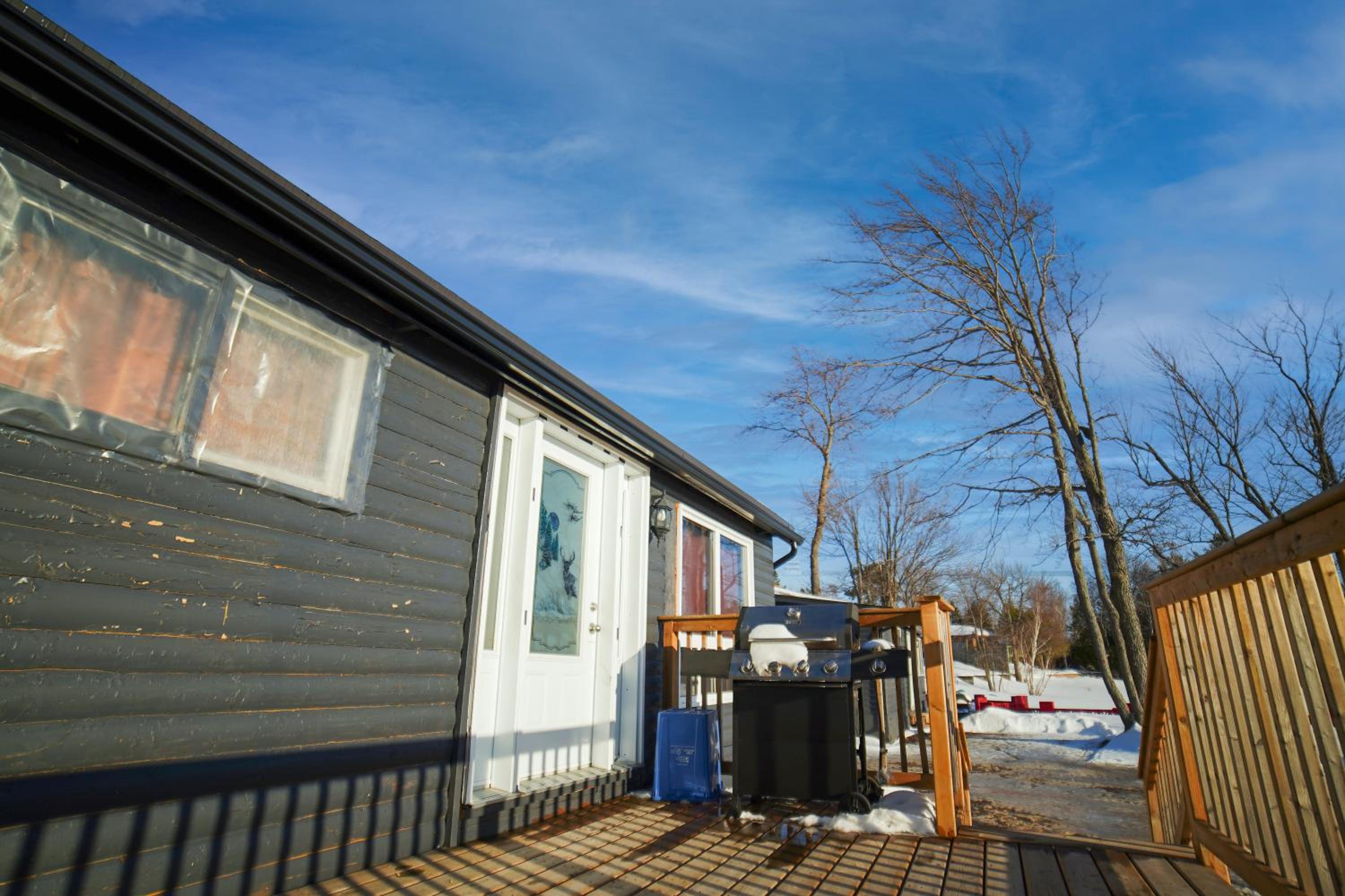 Three-Bedroom Chalet photo 2