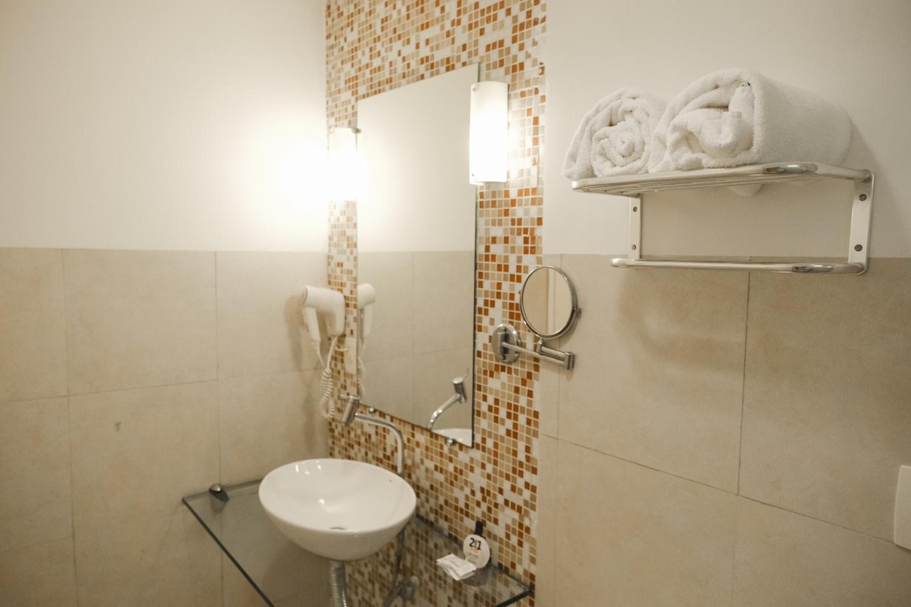 Premium Room - Photo 2