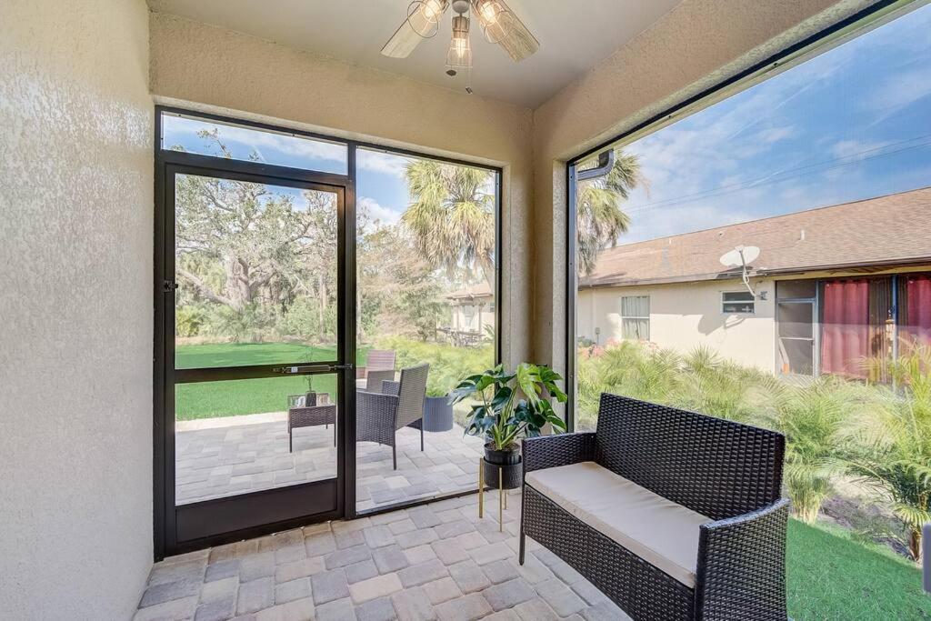 Three-Bedroom Villa photo 2