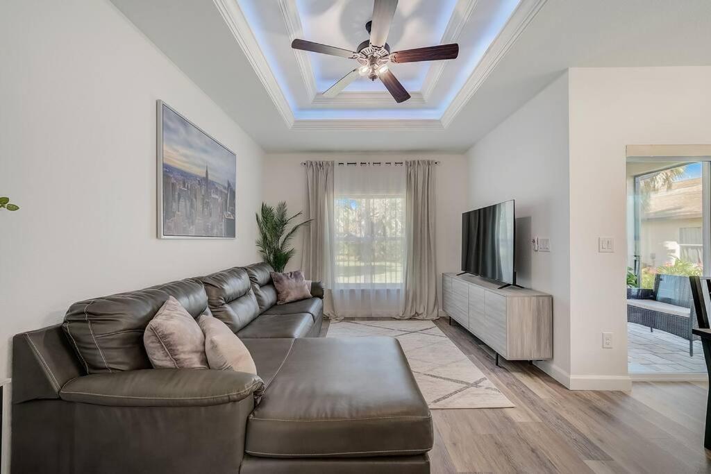 Three-Bedroom Villa photo 1