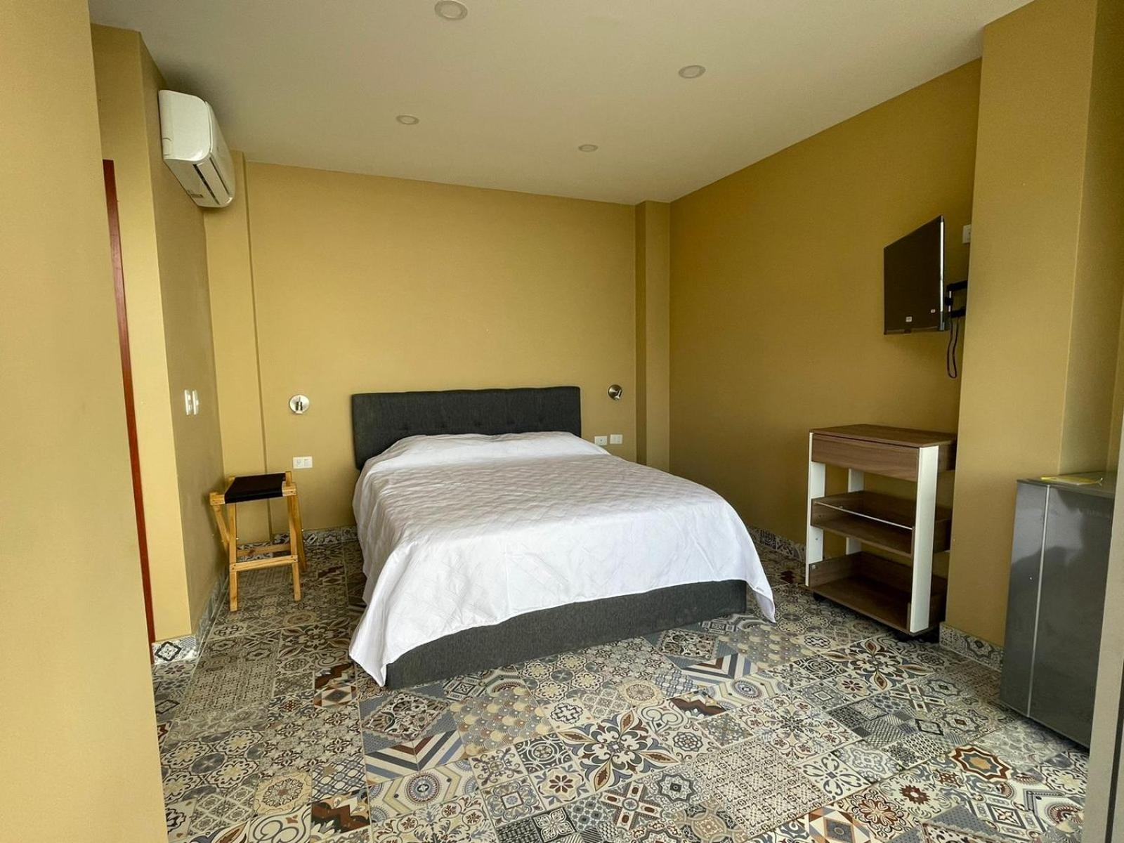Double Room with Balcony and Sea View