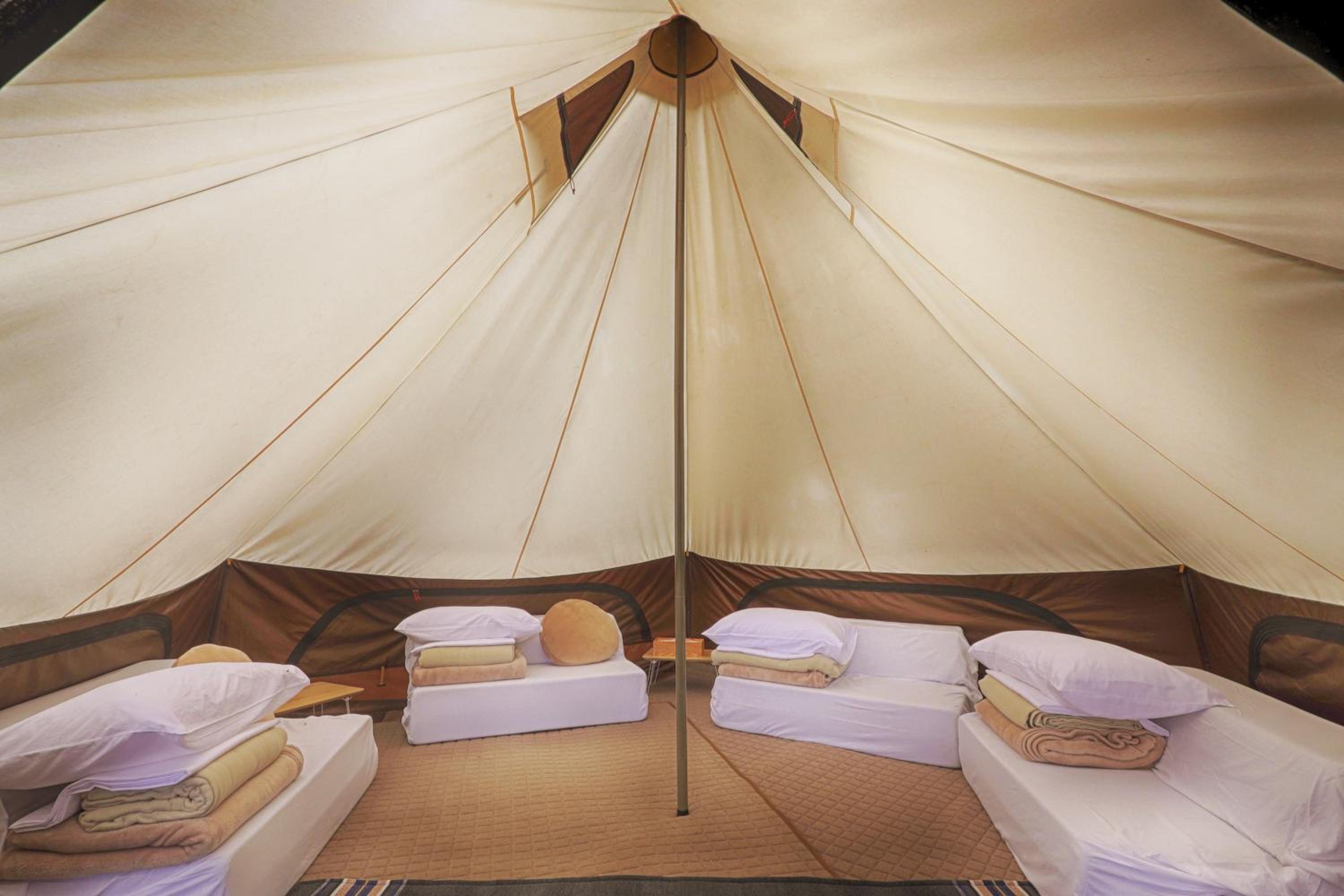 Quadruple Room with Mountain View - Photo 1