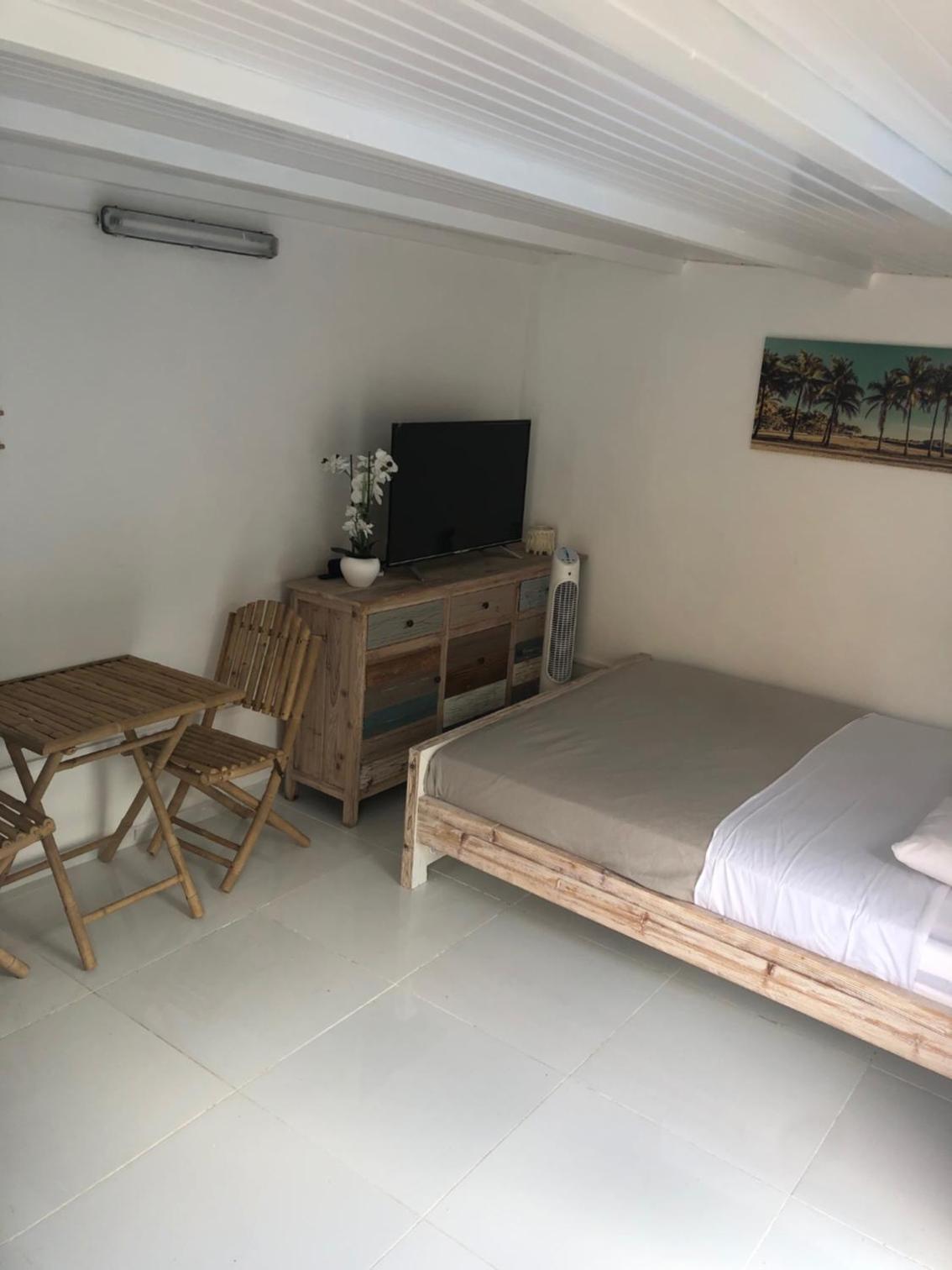 Double Room with Pool View photo 2