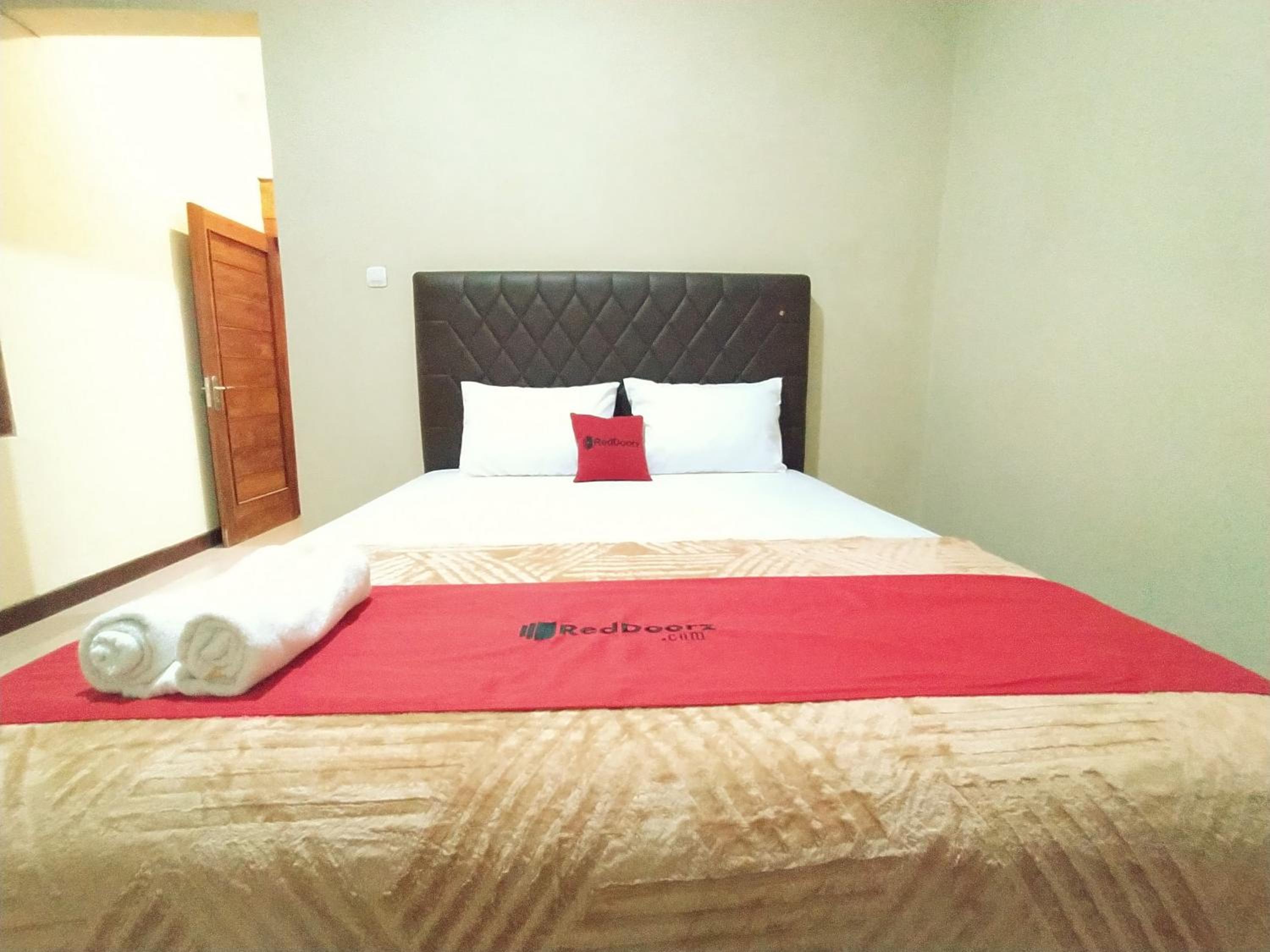 Standard Double Room - Photo 1