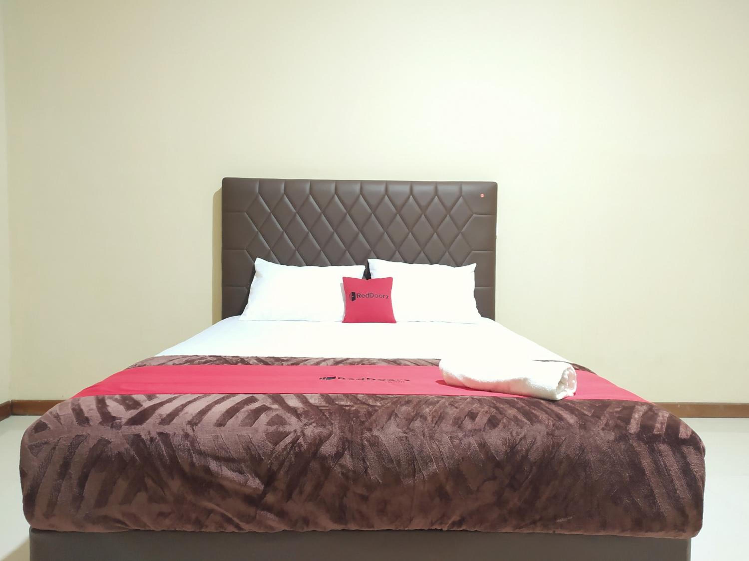 Deluxe Room - Photo 1