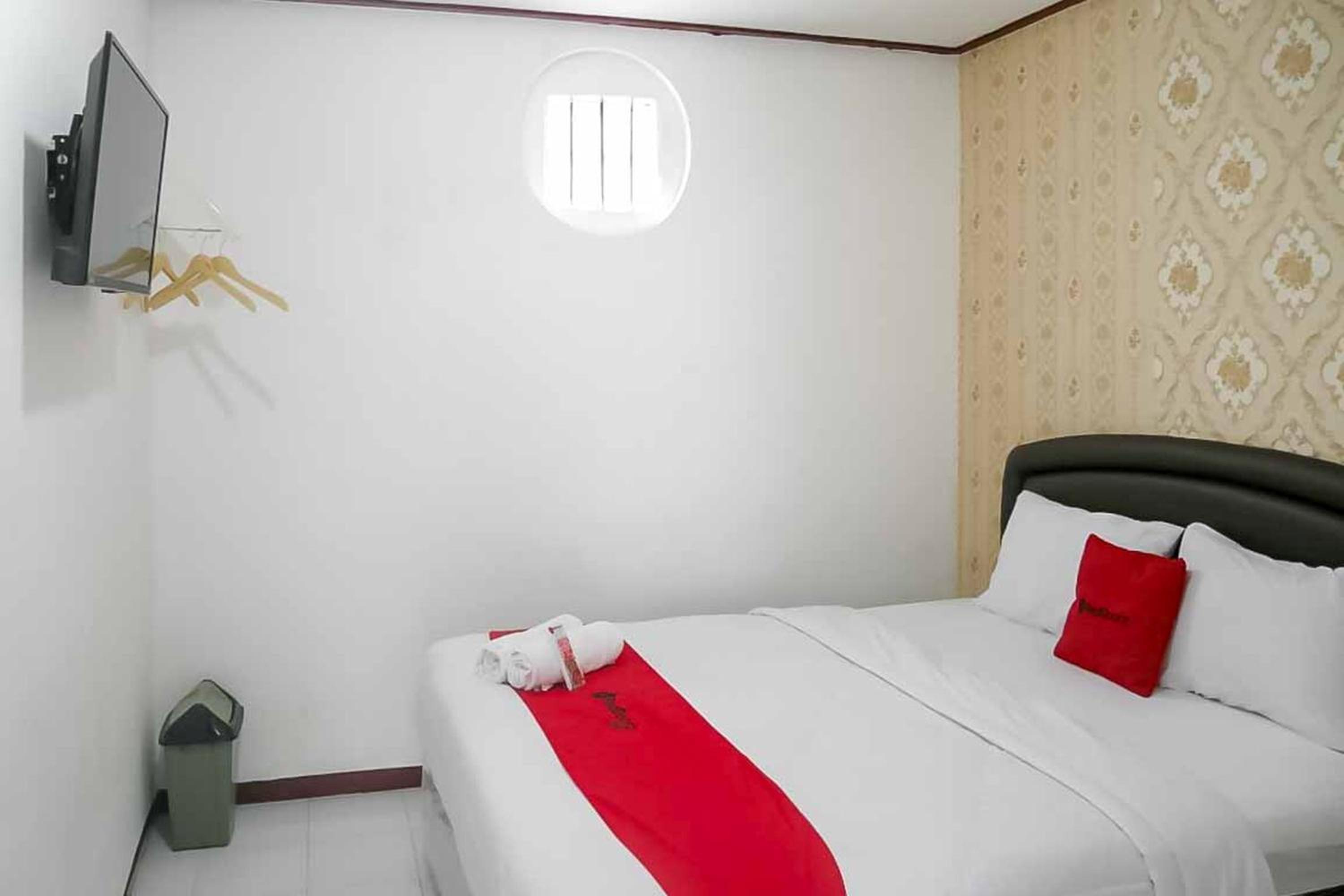 Double Room - Photo 3