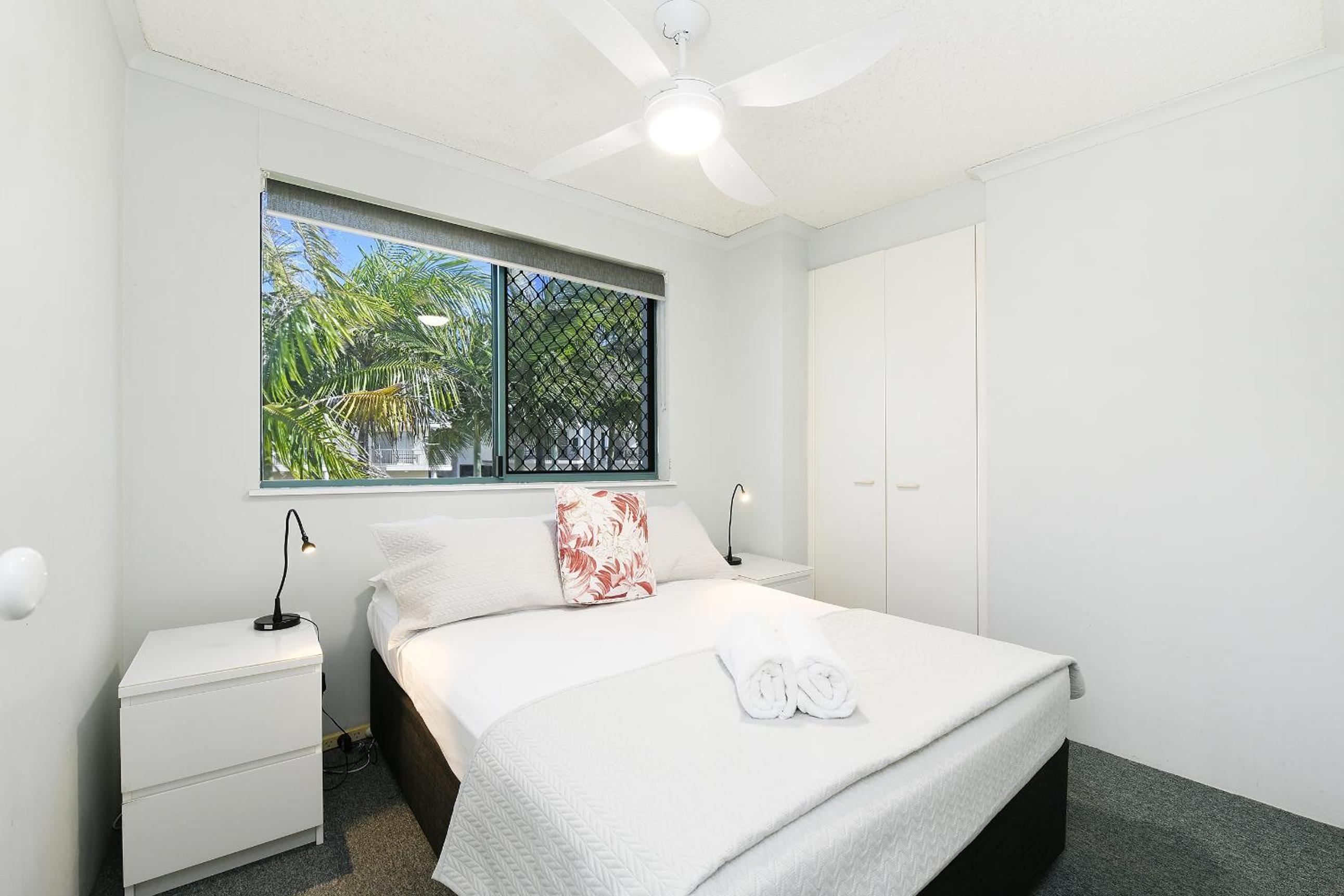 Three-Bedroom Rooftop Terrace With Ocean View