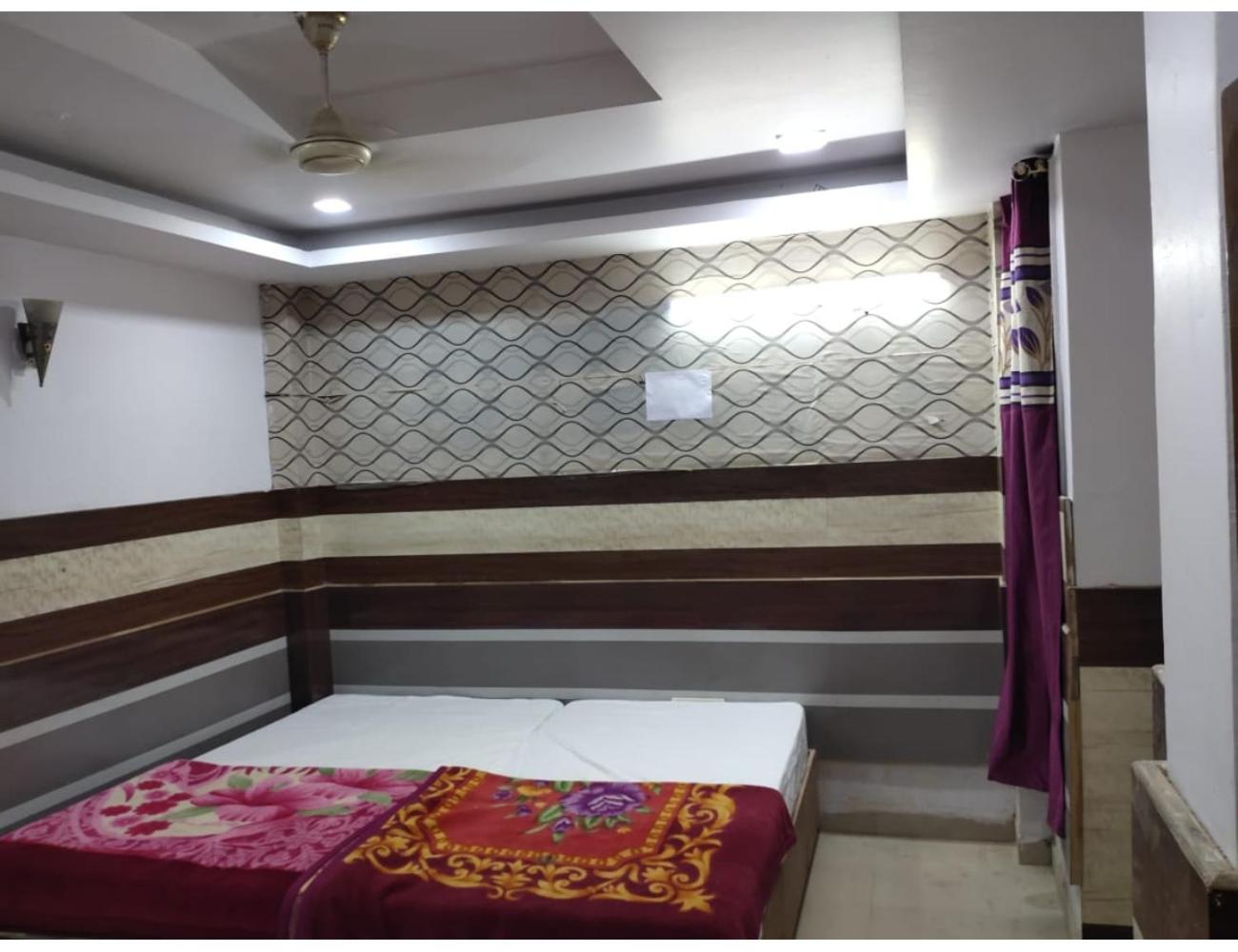 Basic Triple Room photo 3