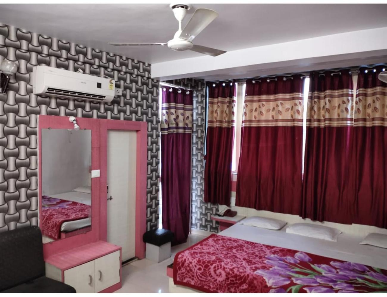 Deluxe Triple Room photo 1