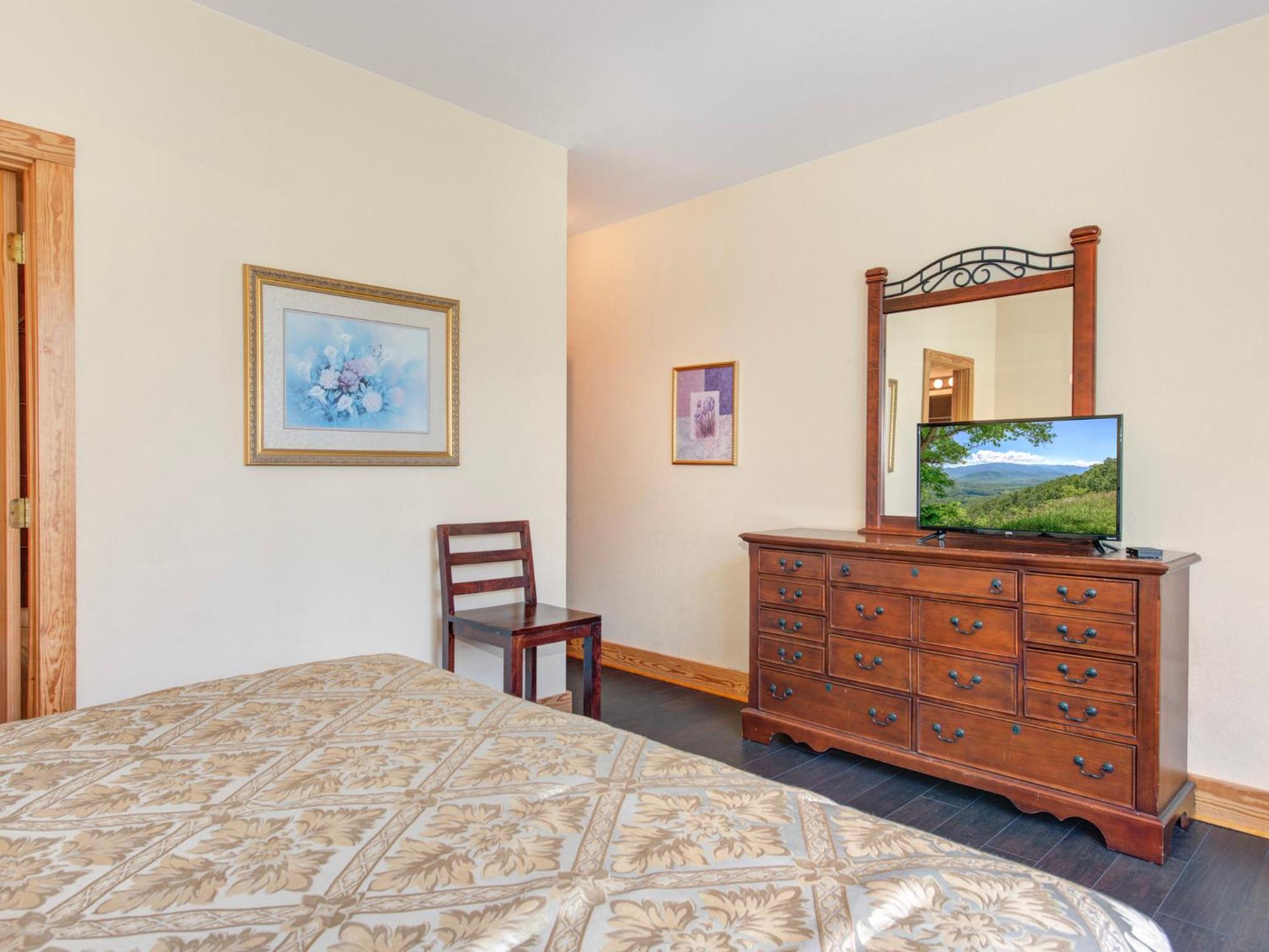 Apartment - Photo 18