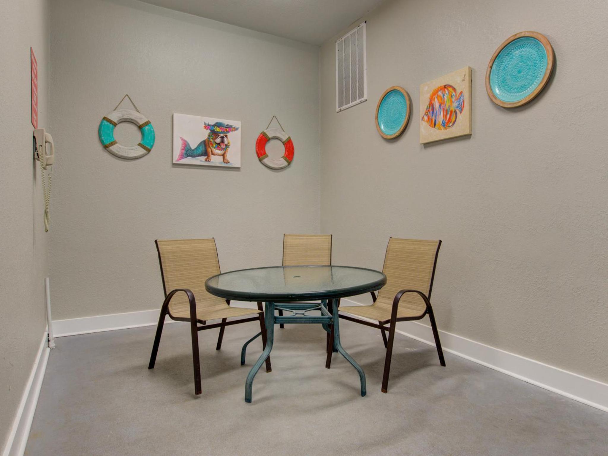 Apartment - Photo 24