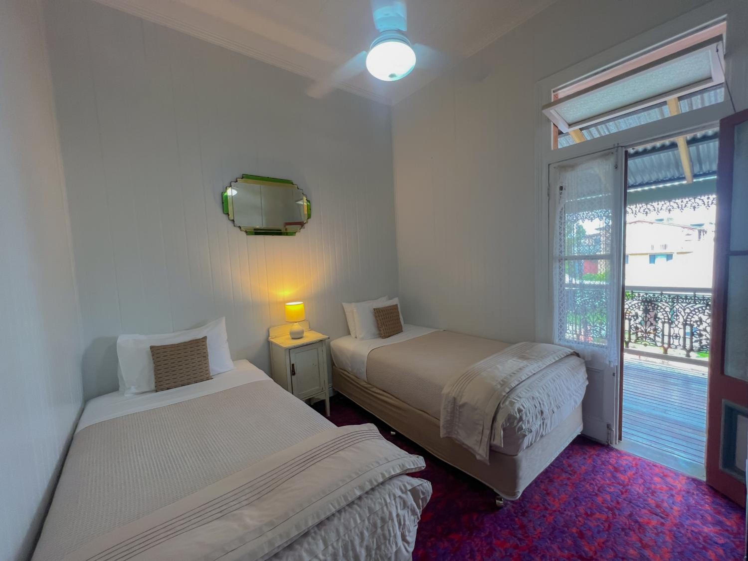 Superior Twin Room photo 3