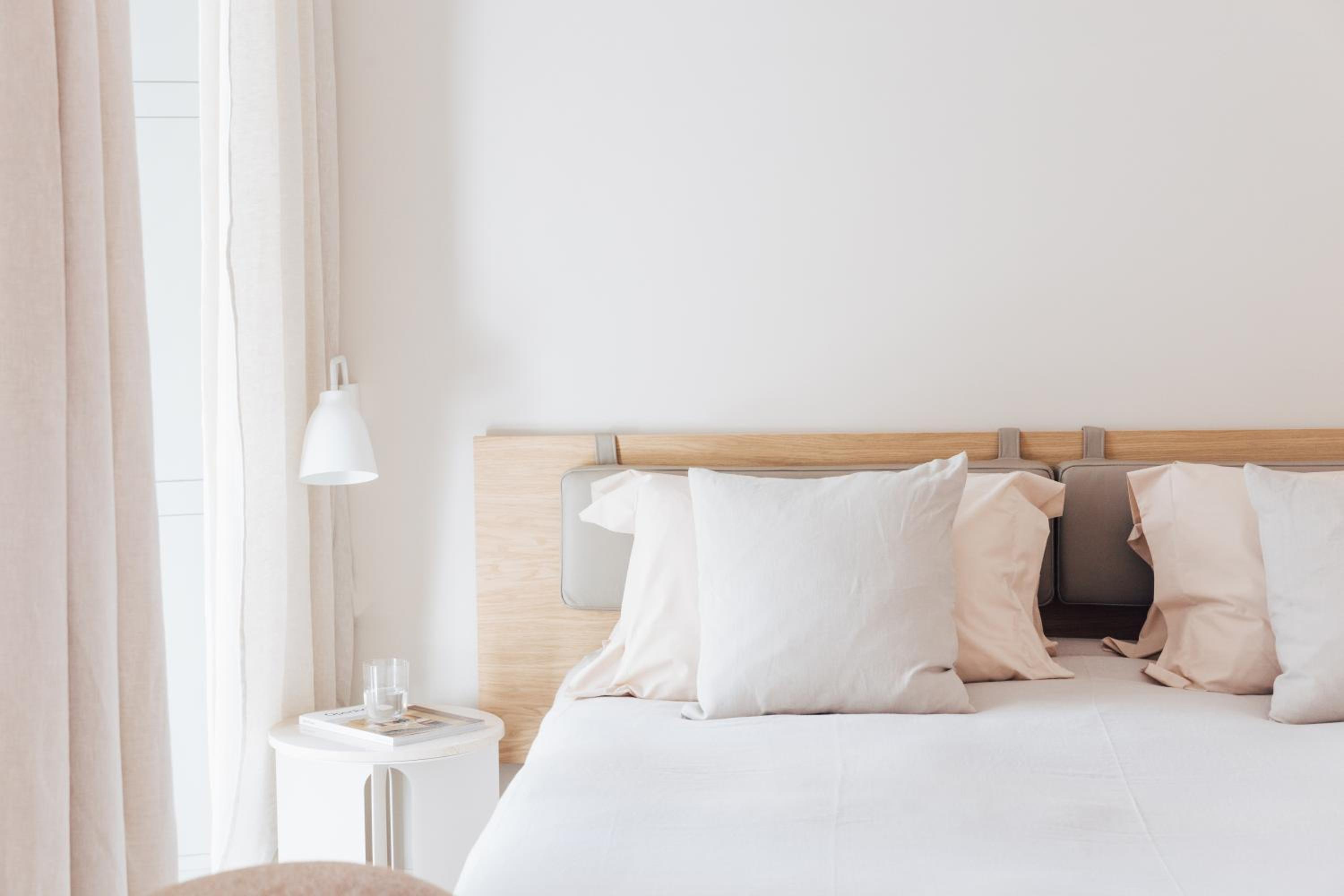 Standard Queen Room - Photo 1