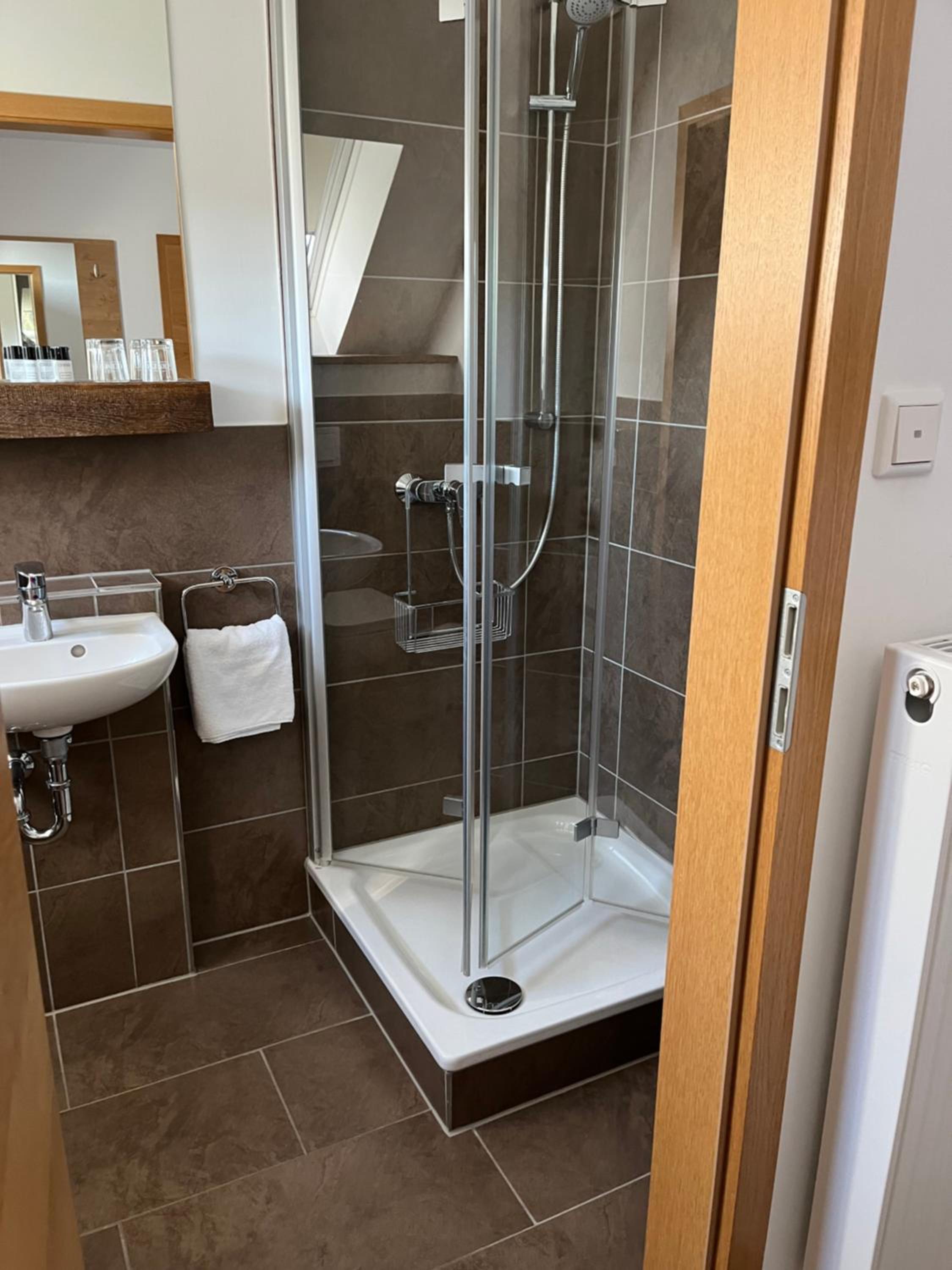 Double Room - Photo 3