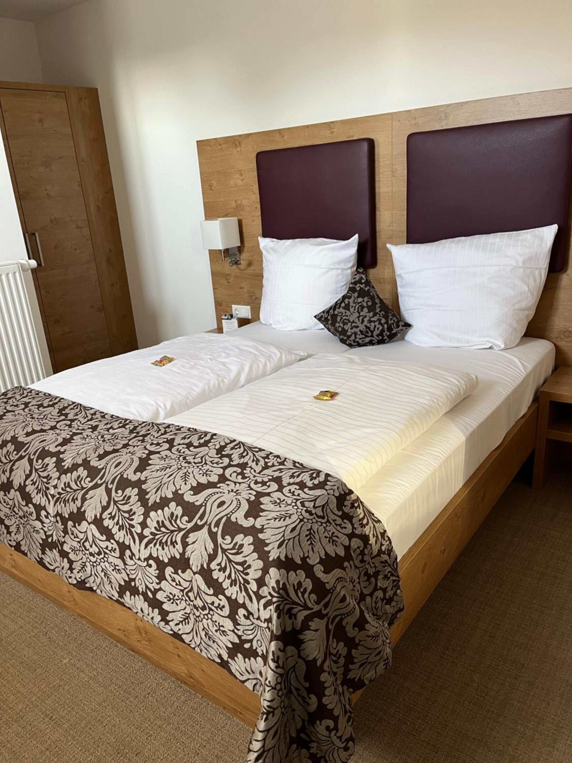 Double Room - Photo 4