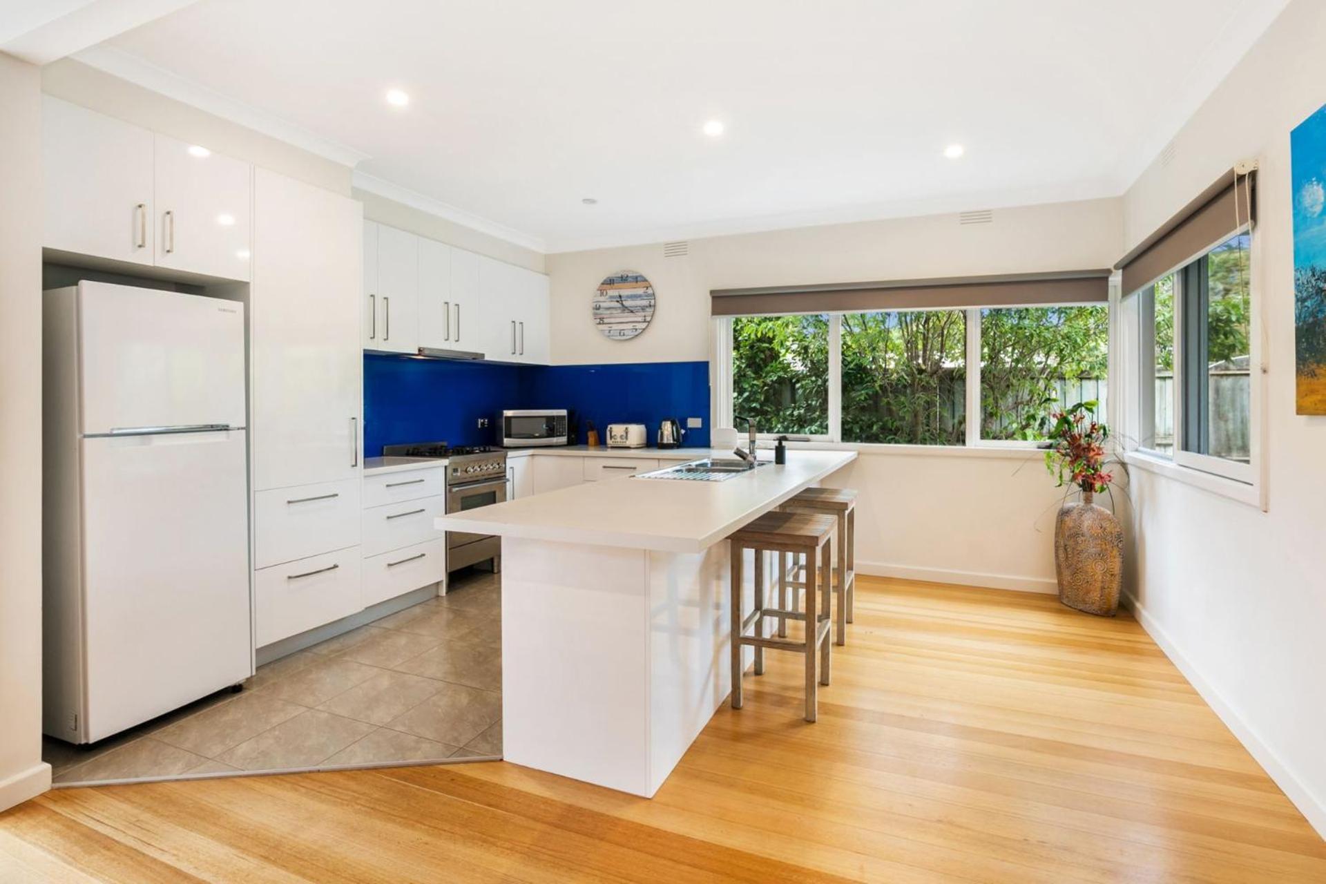 Three-Bedroom House photo 2