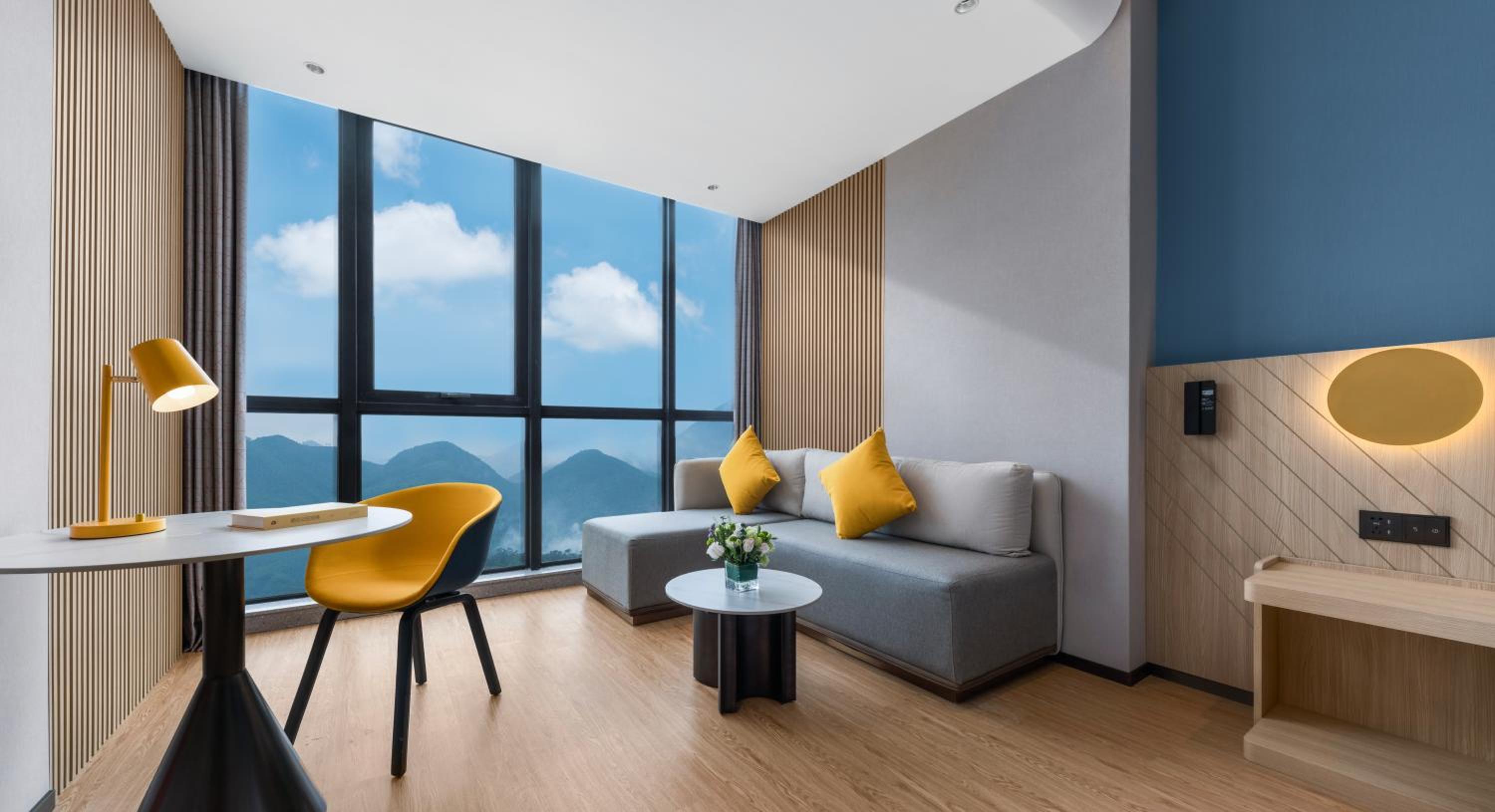 Standard Twin Room With Minibar - Extra Floor Space