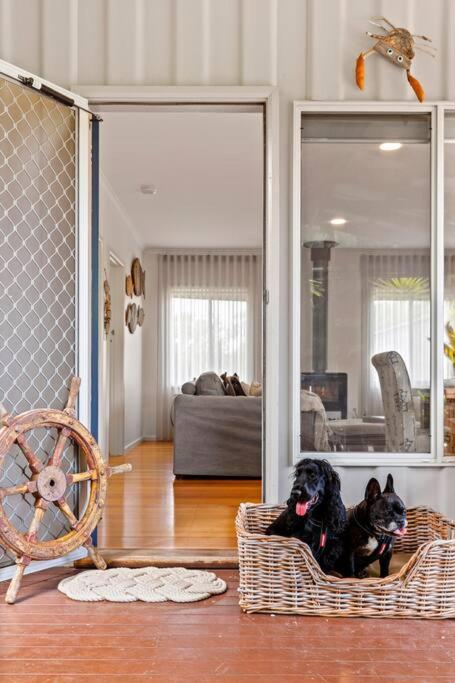 Two-Bedroom House photo 2