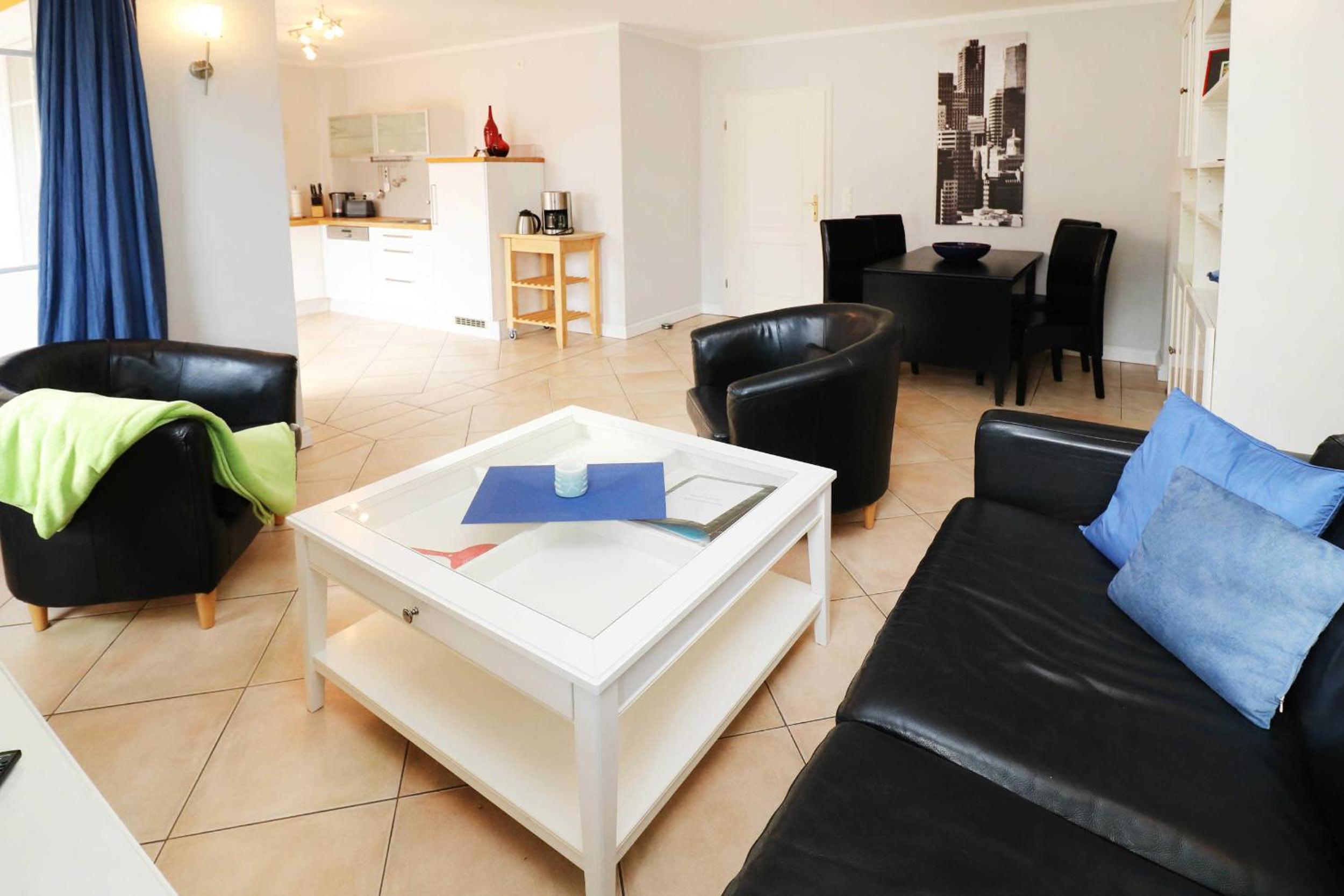 Three-Bedroom House photo 2