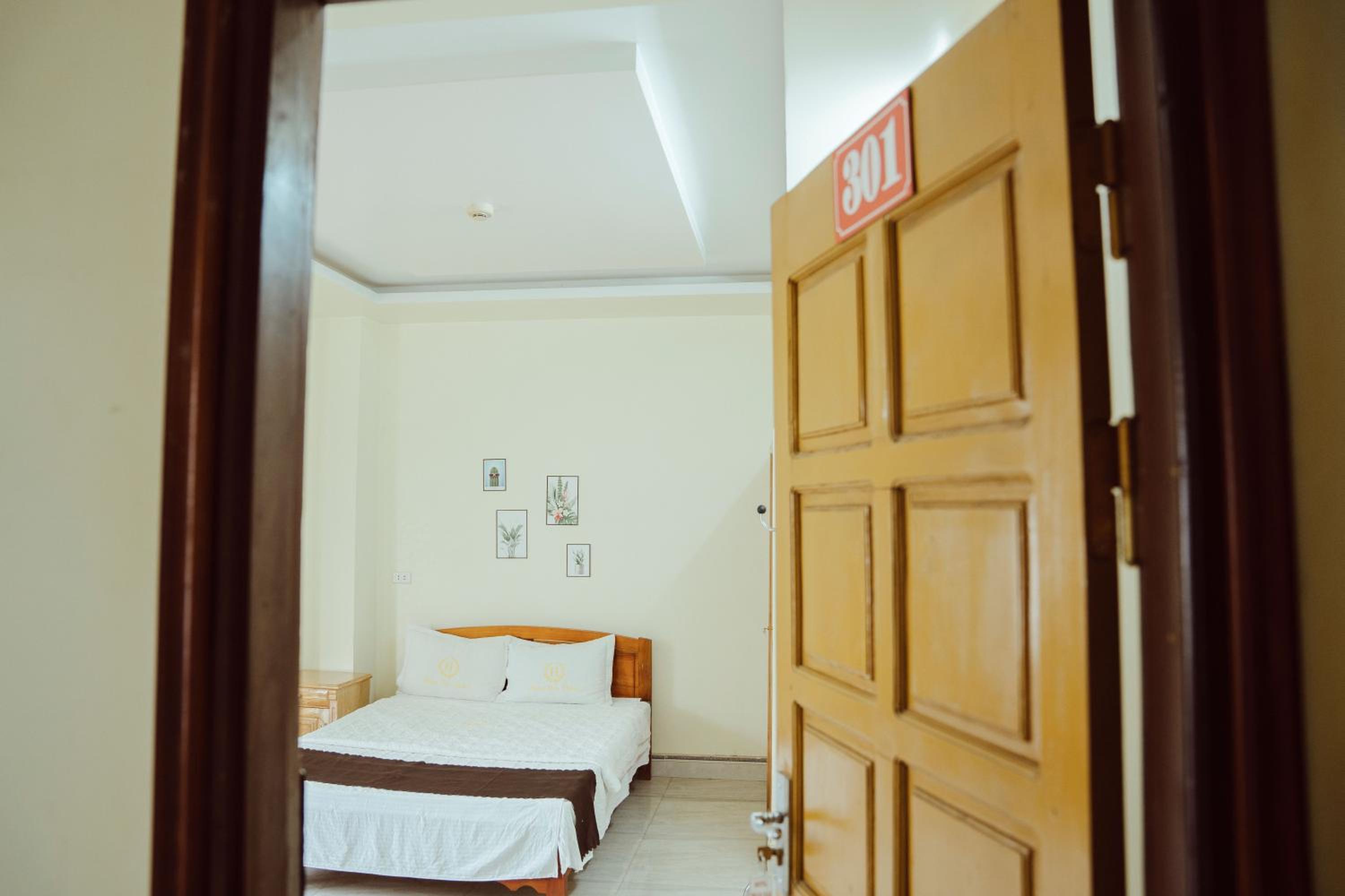 Double Room With Private Bathroom photo 3