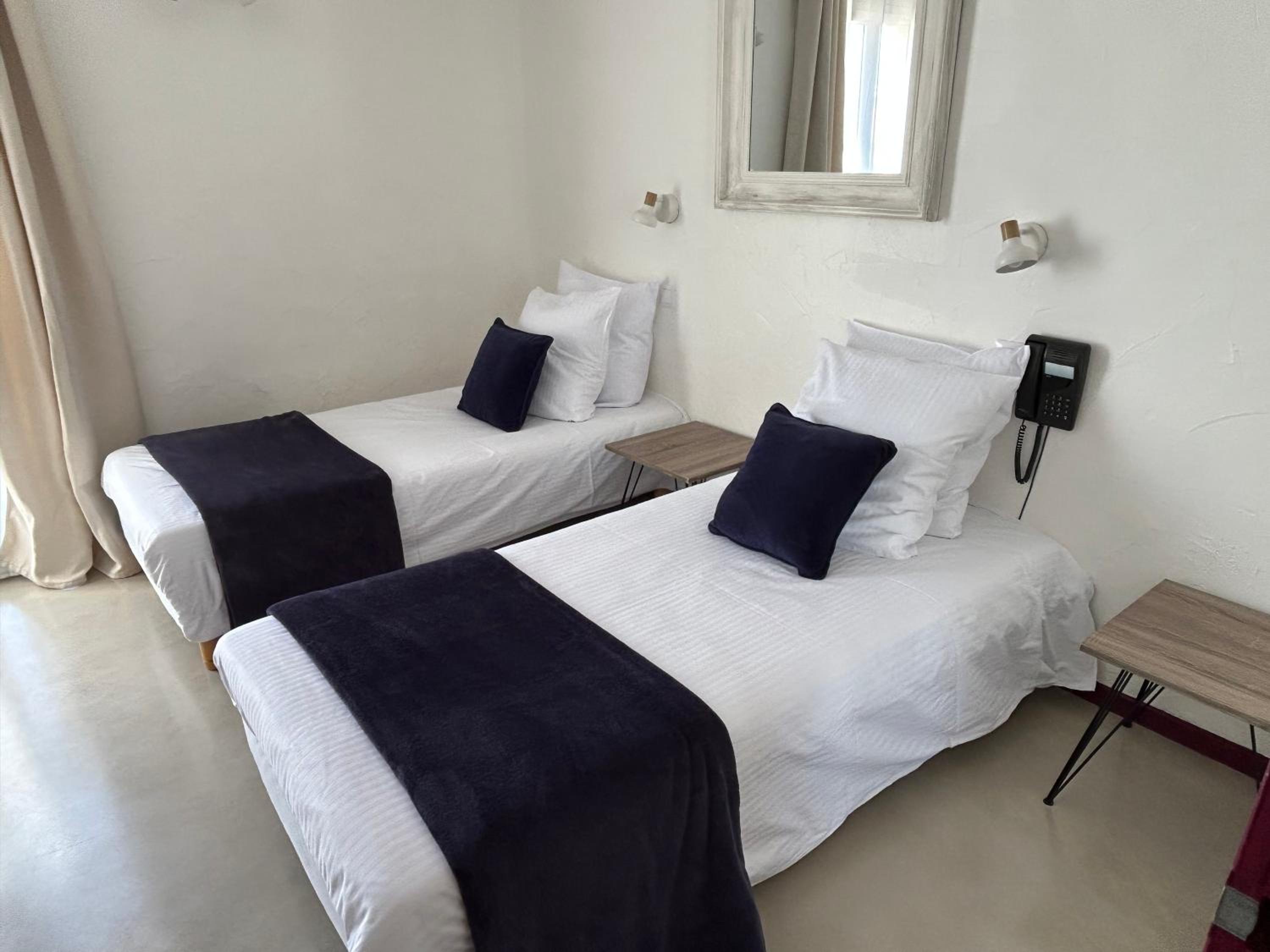 Standard Twin Room photo 1