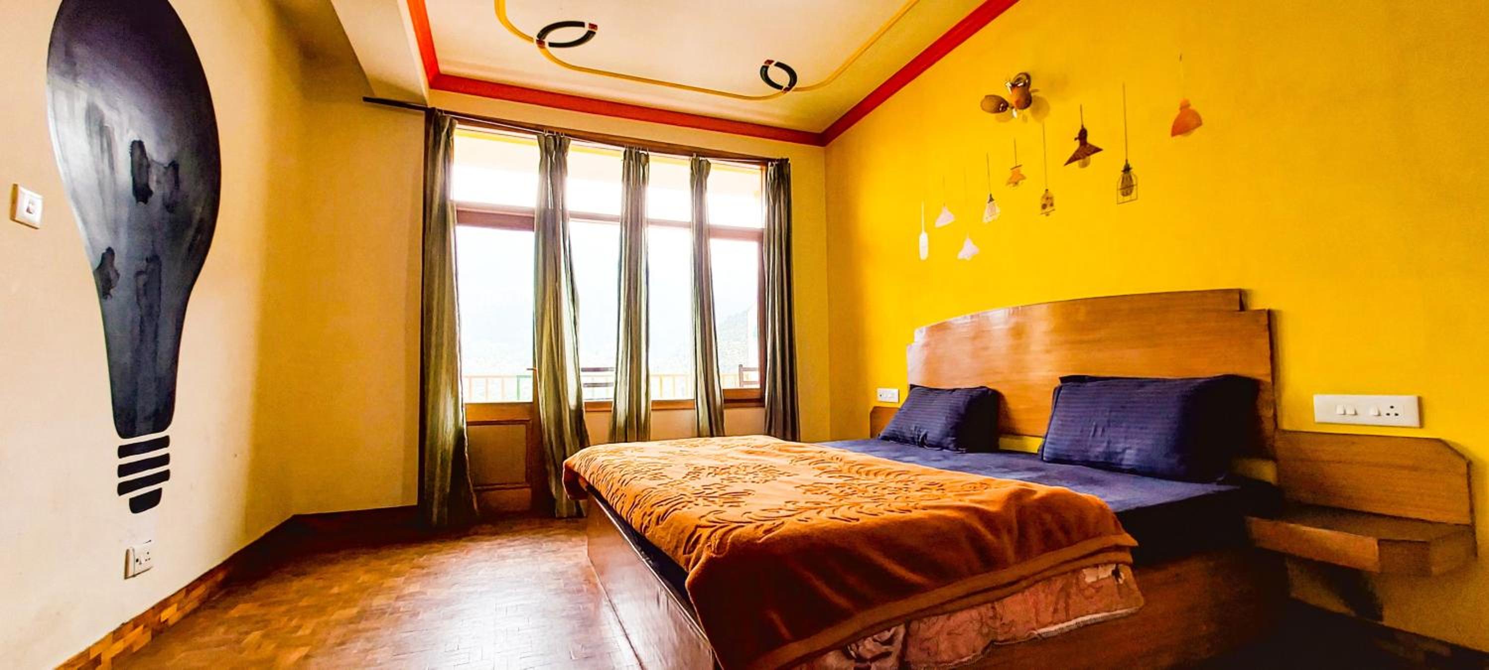 Deluxe Double Room - Photo 18