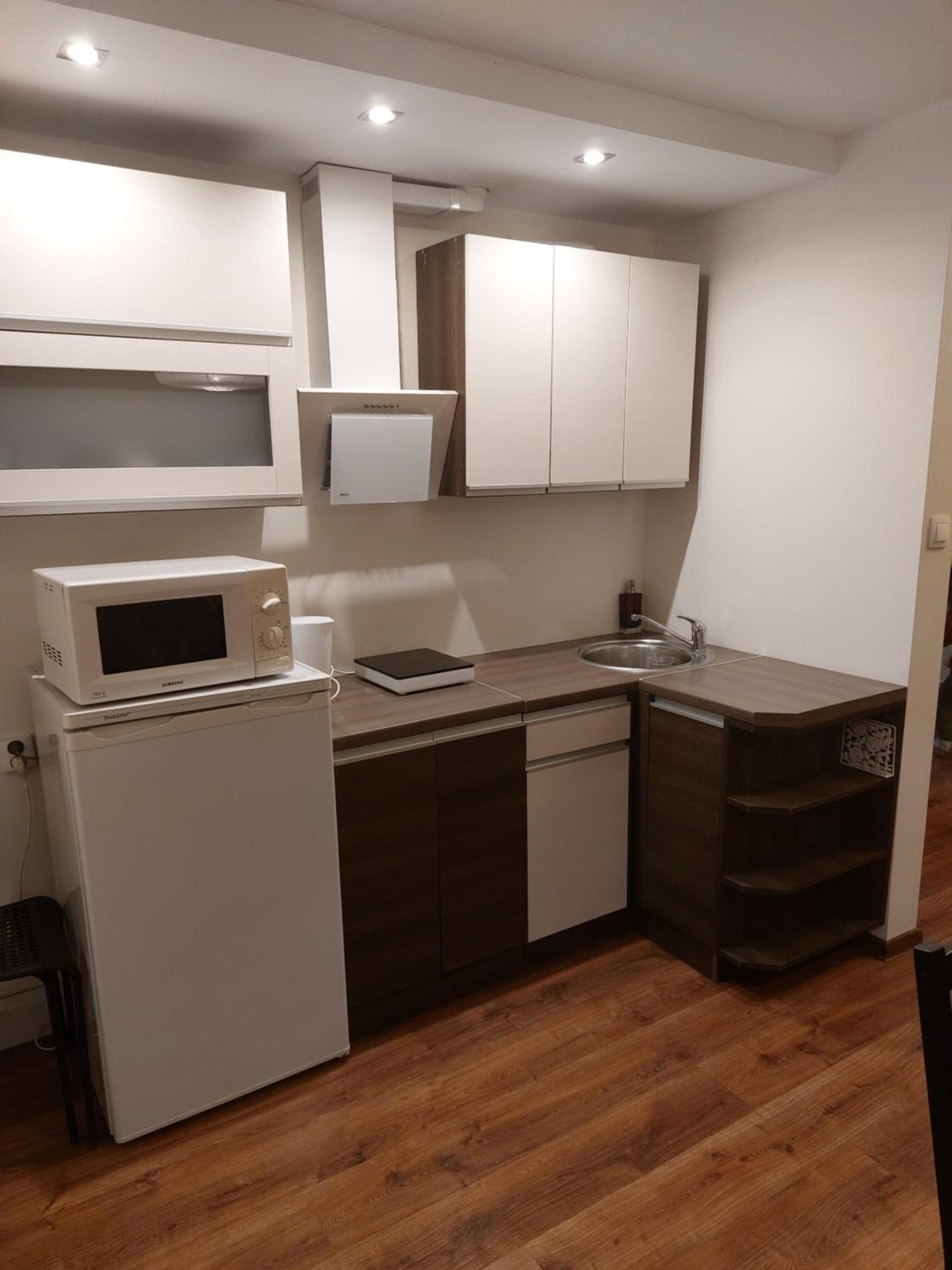 Apartment photo 3