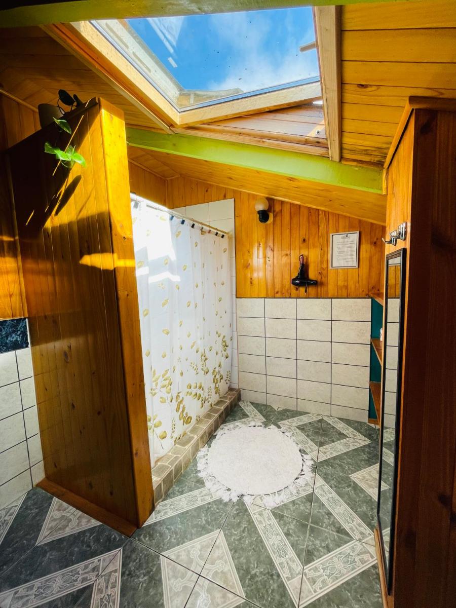 Double Room with Shared Bathroom photo 1