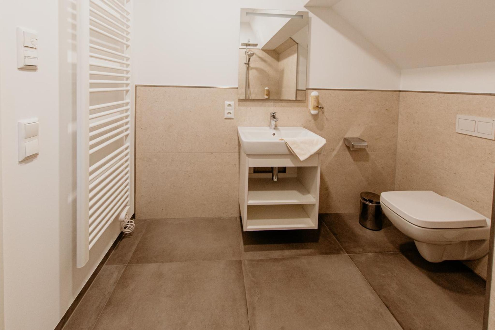 Apartment - Photo 4