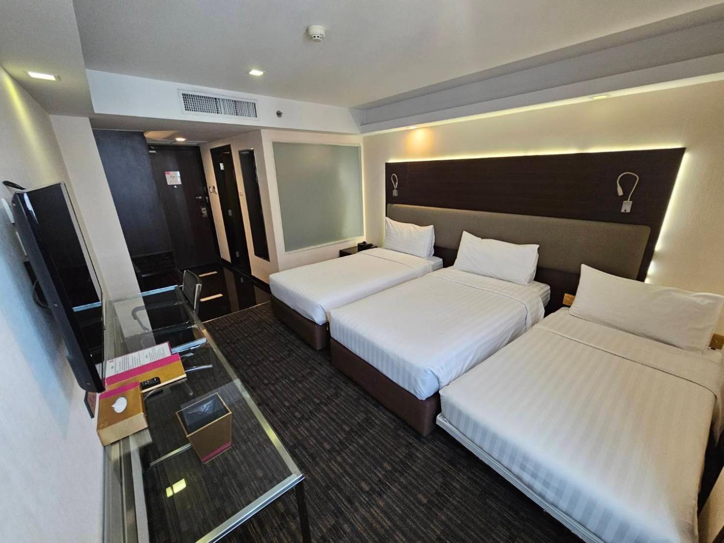 Deluxe Triple Room photo 1