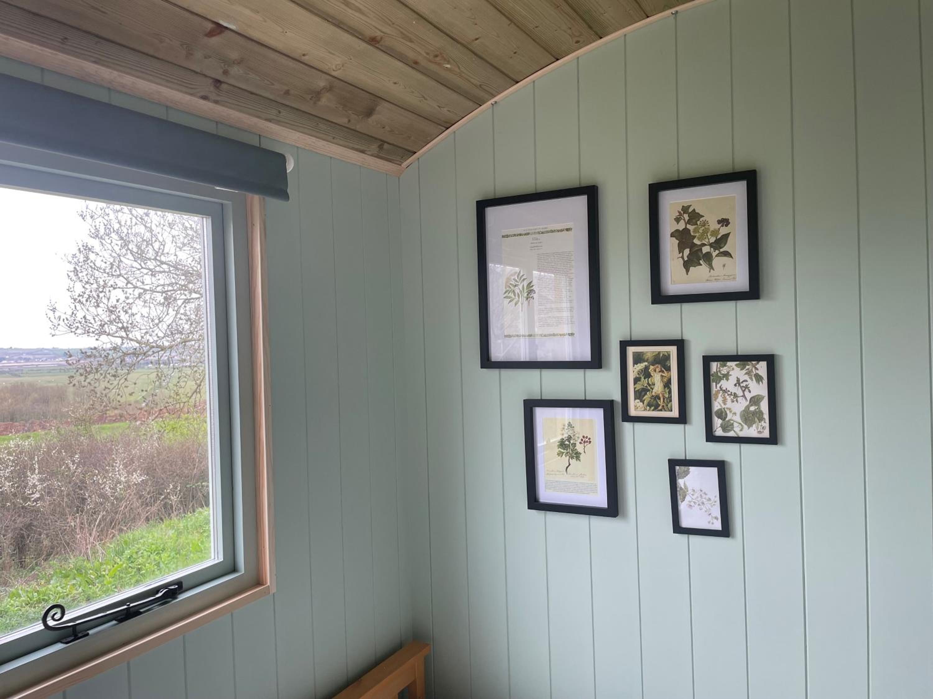 Mobile Home photo 3