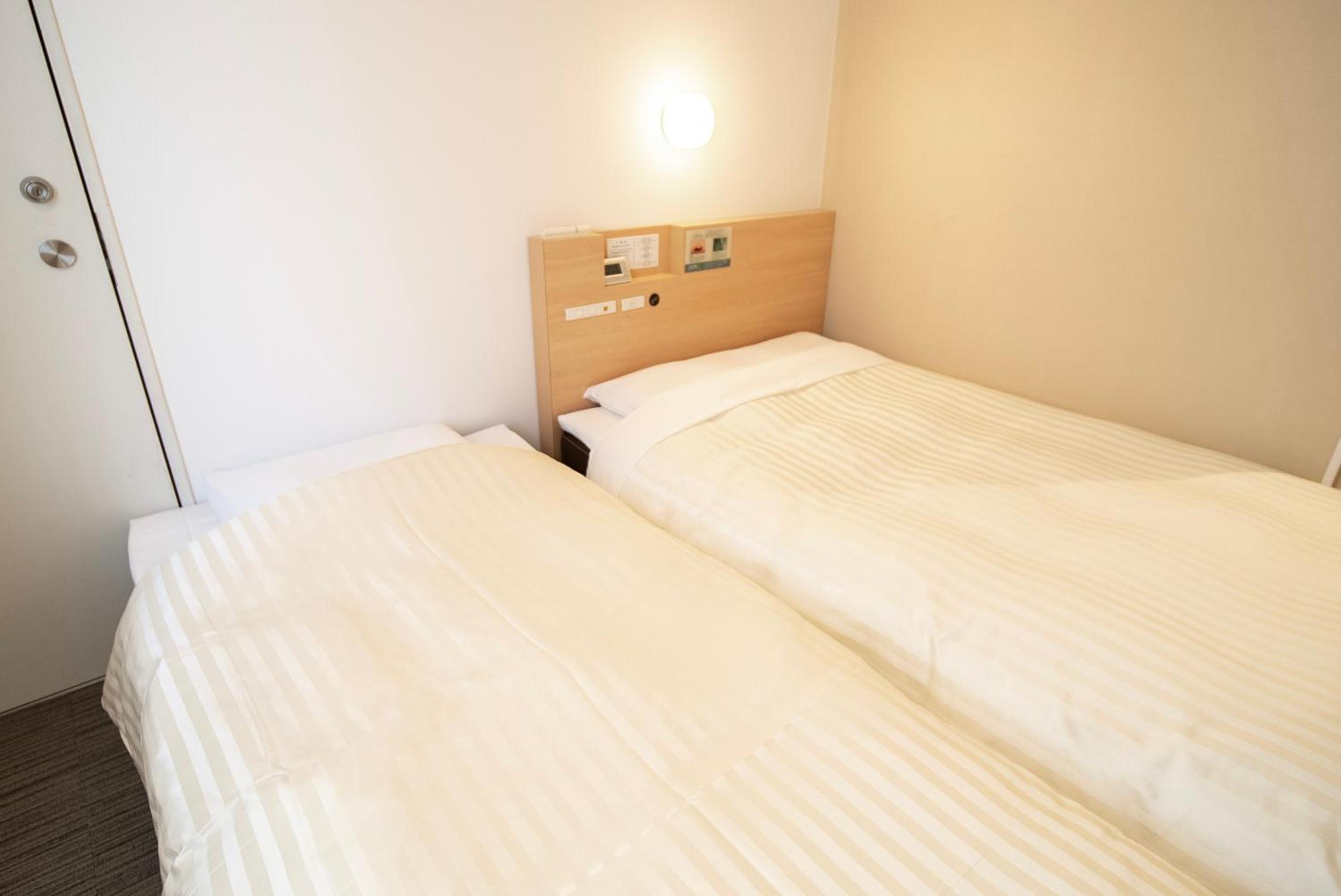 Connecting Twin Room - Non-Smoking