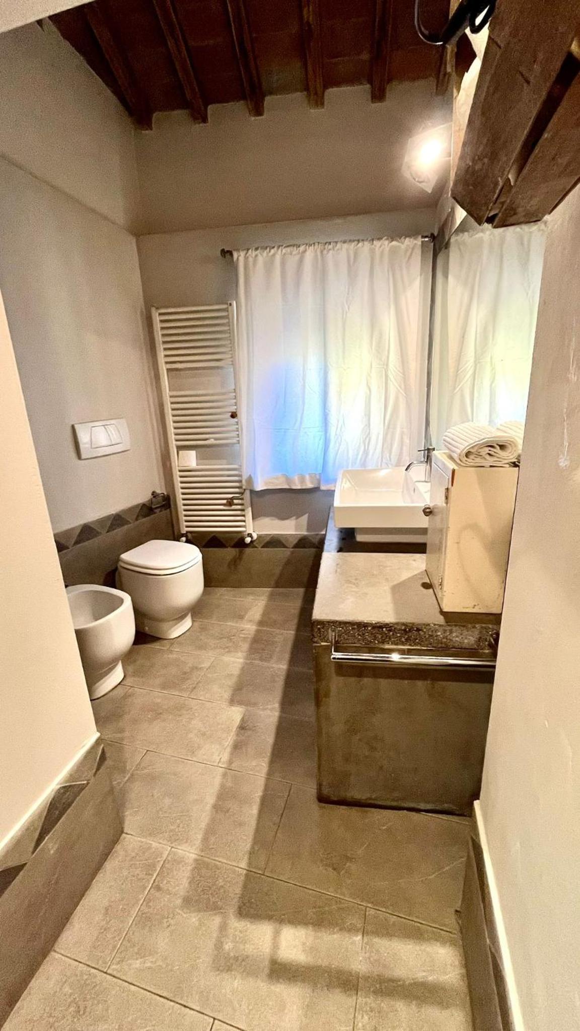Three-Bedroom House photo 2