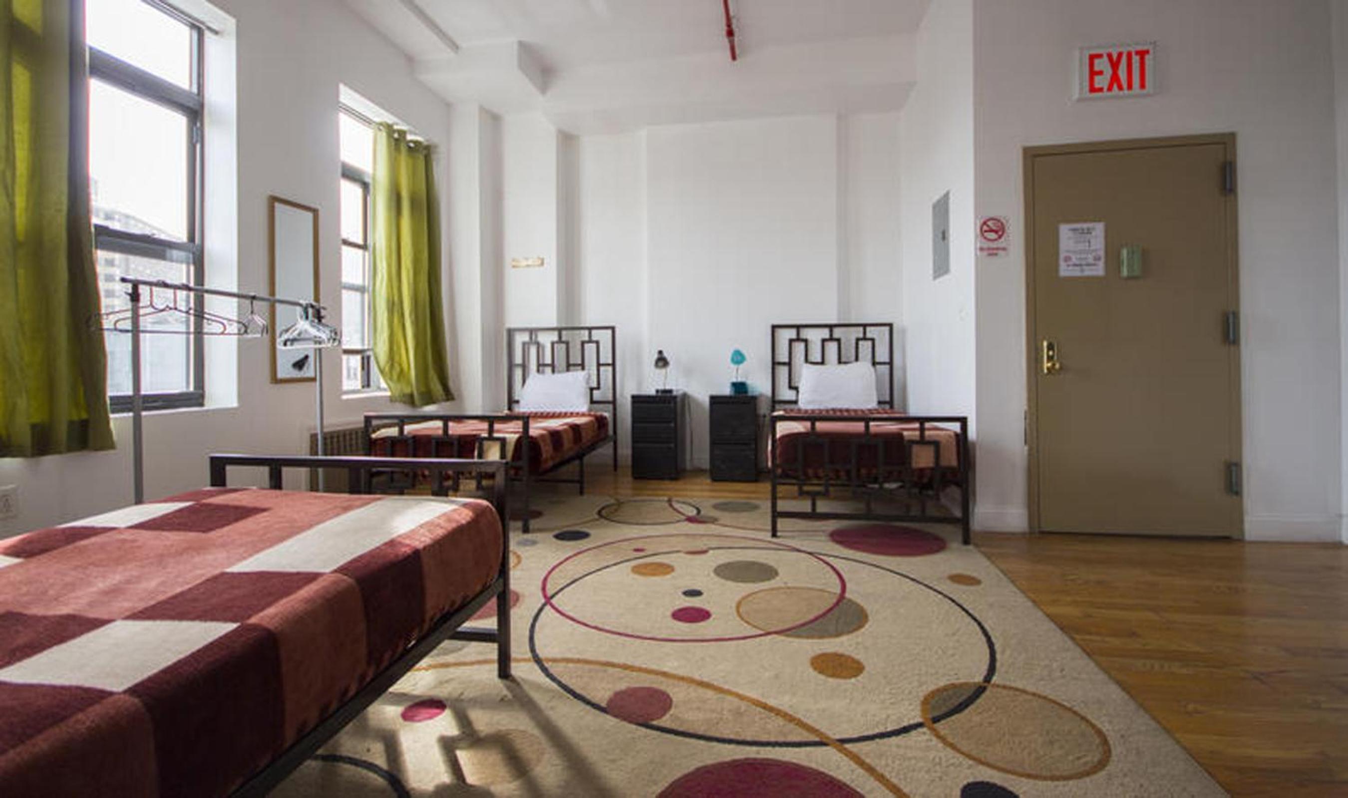 Single Bed in 4-Bed Female Dormitory With Private Bathroom photo 2