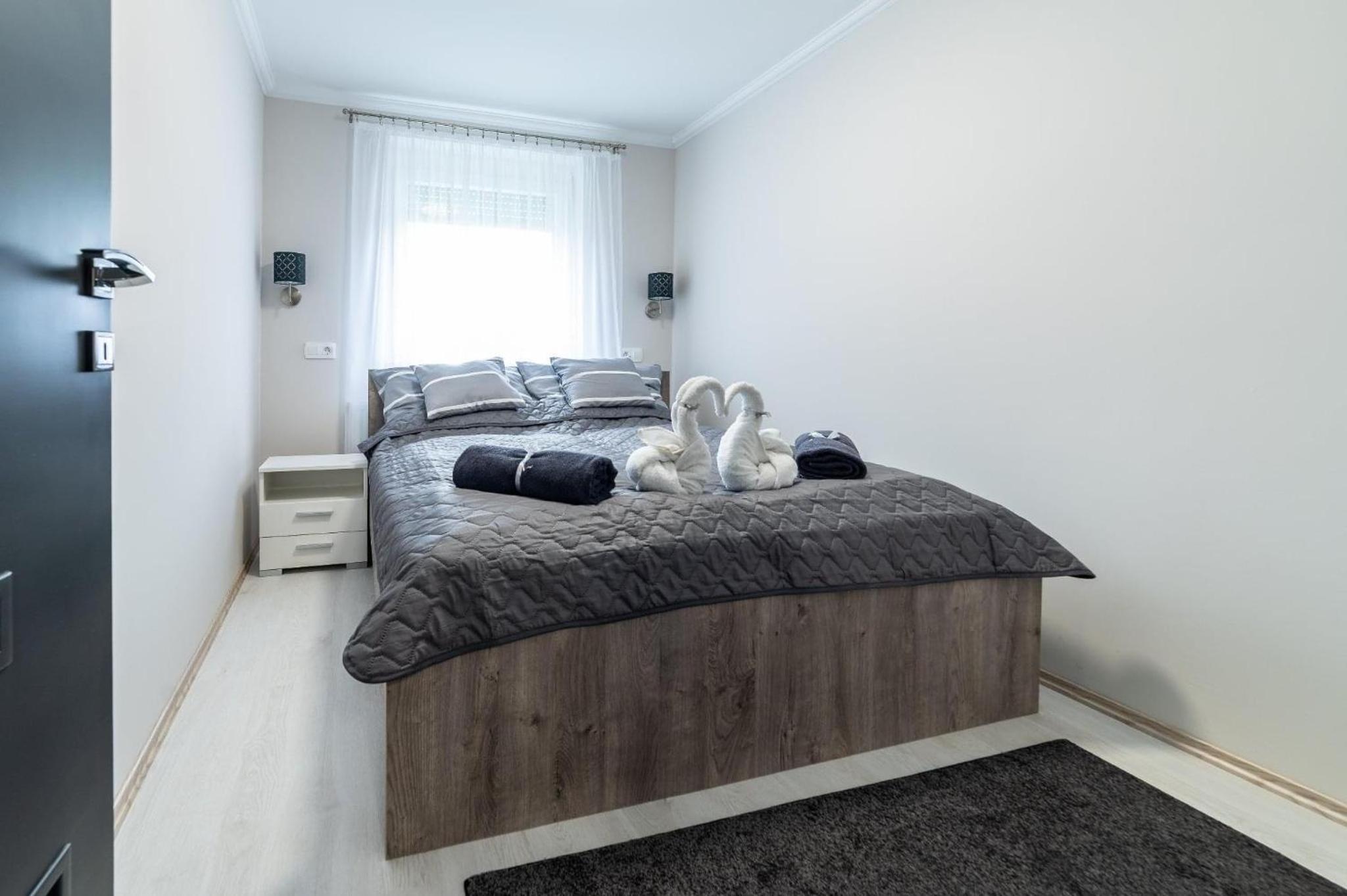 Two-Bedroom Apartment photo 2
