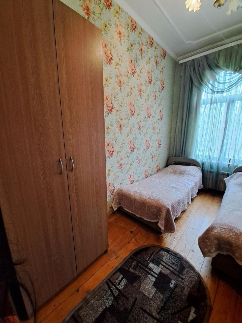 Budget Twin Room photo 2