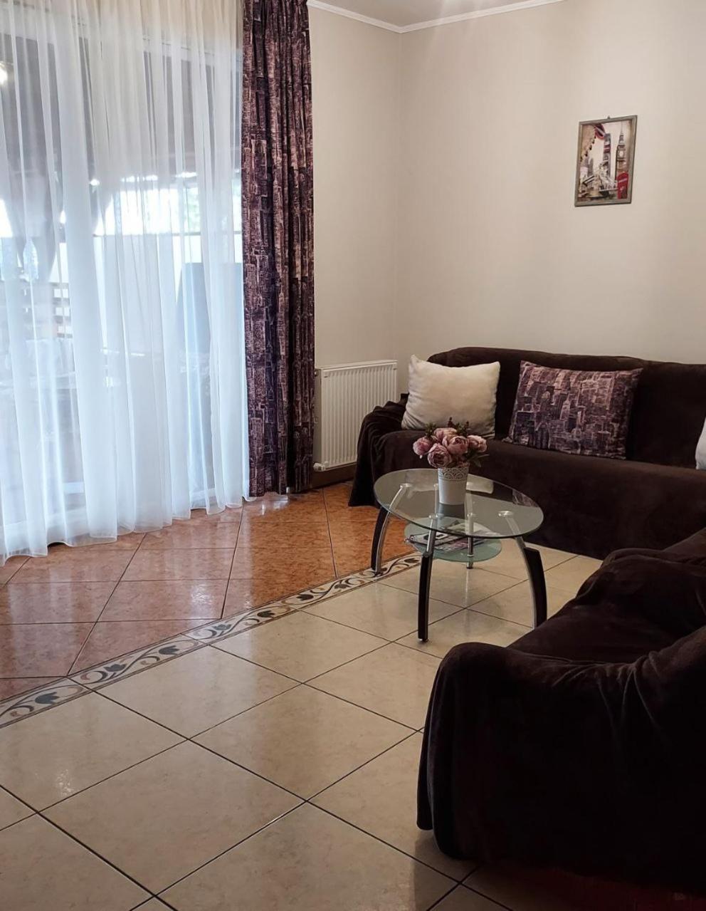 Apartment with Terrace photo 1