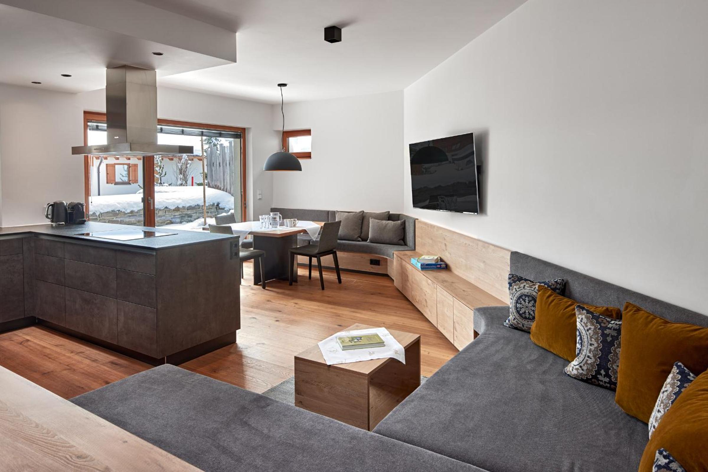 Apartment photo 1