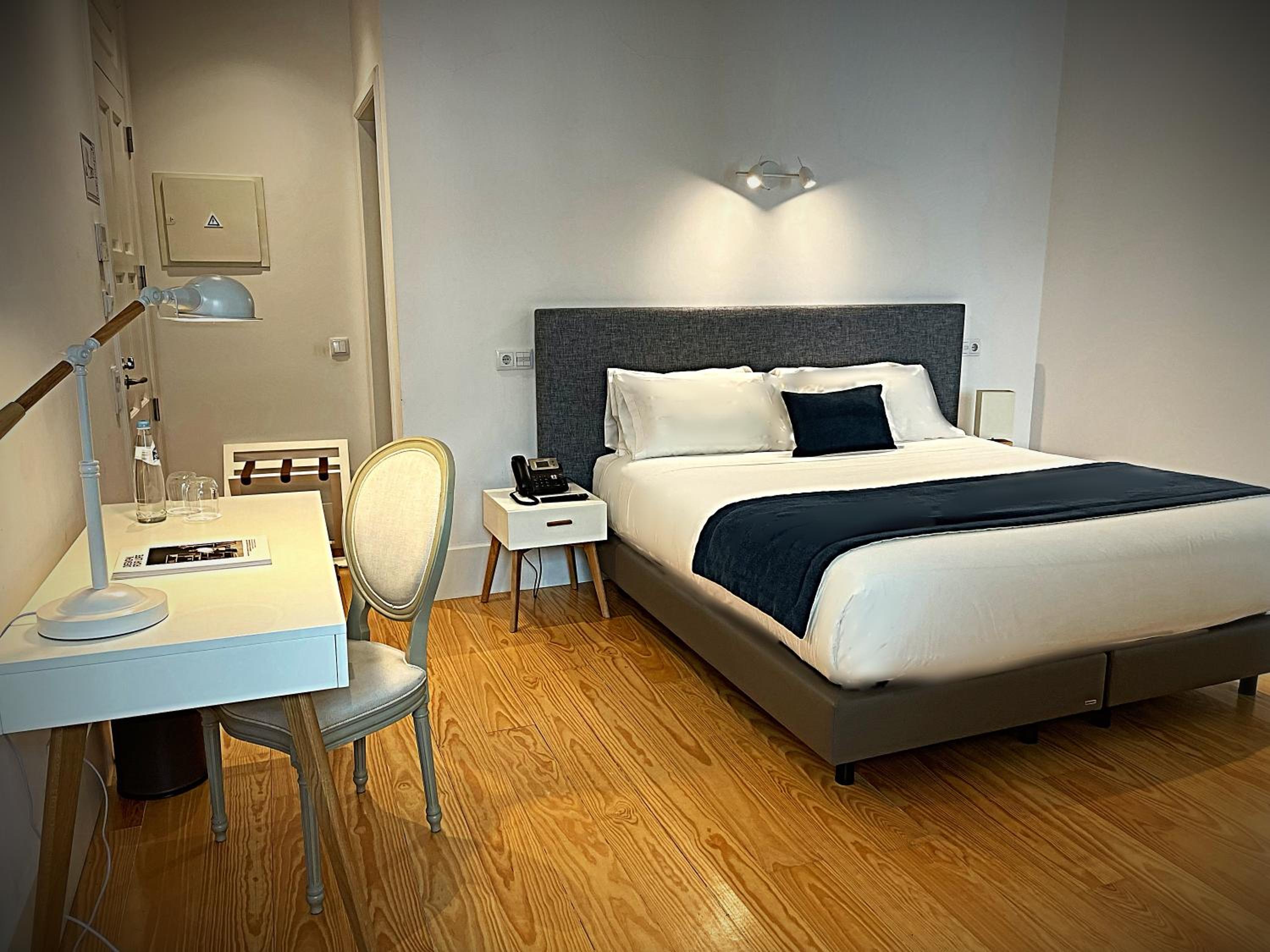 Budget Double Room - Photo 1