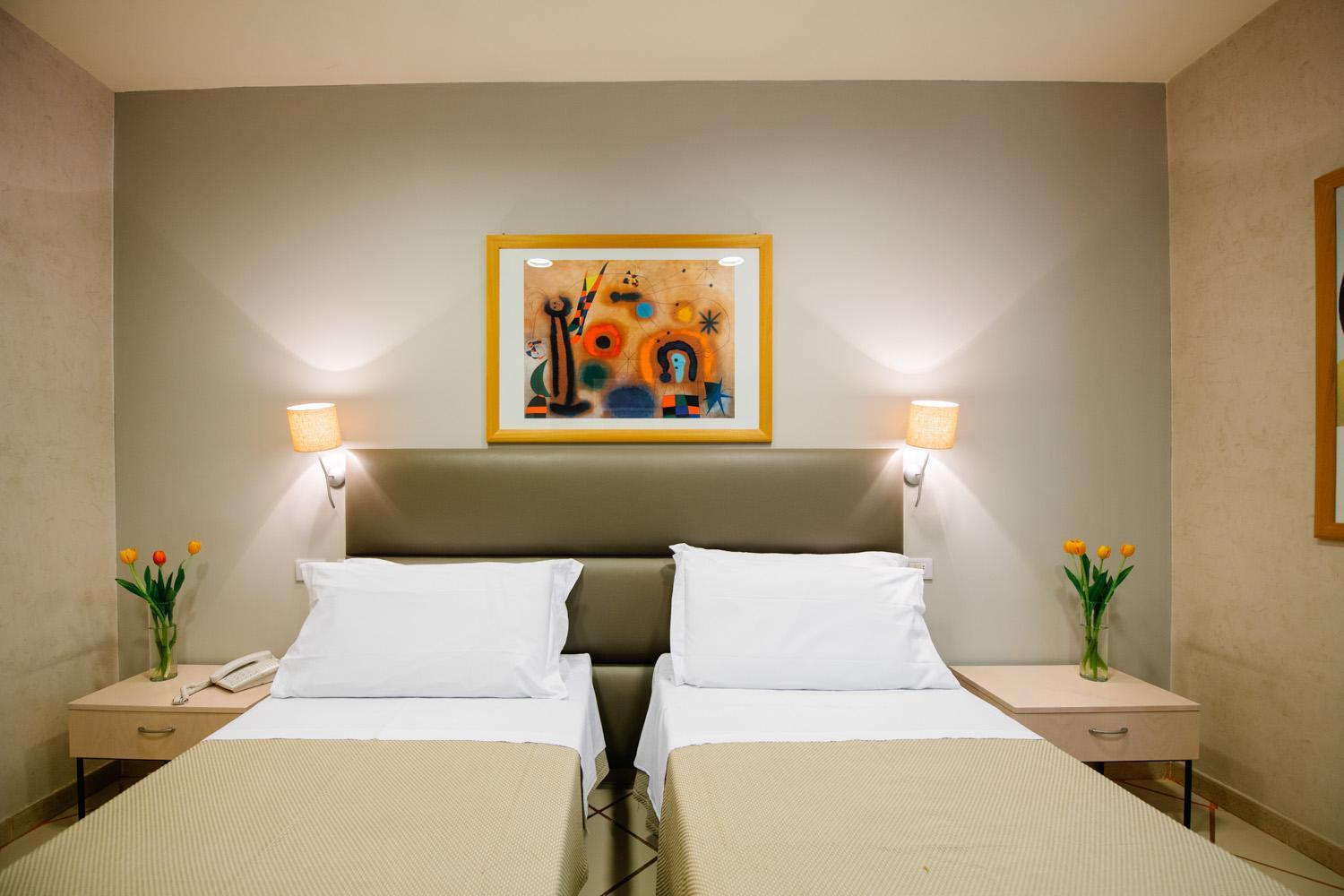 Standard Double Or Twin Room - Photo 13