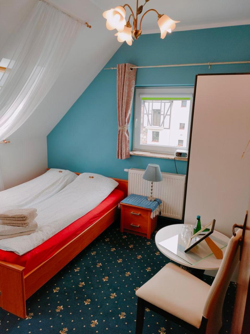 Triple Room with Bathroom photo 1