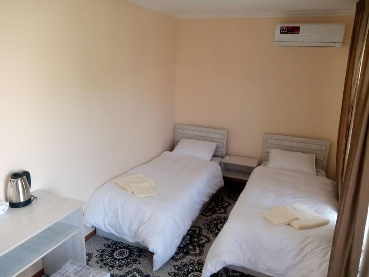 Twin Room photo 2