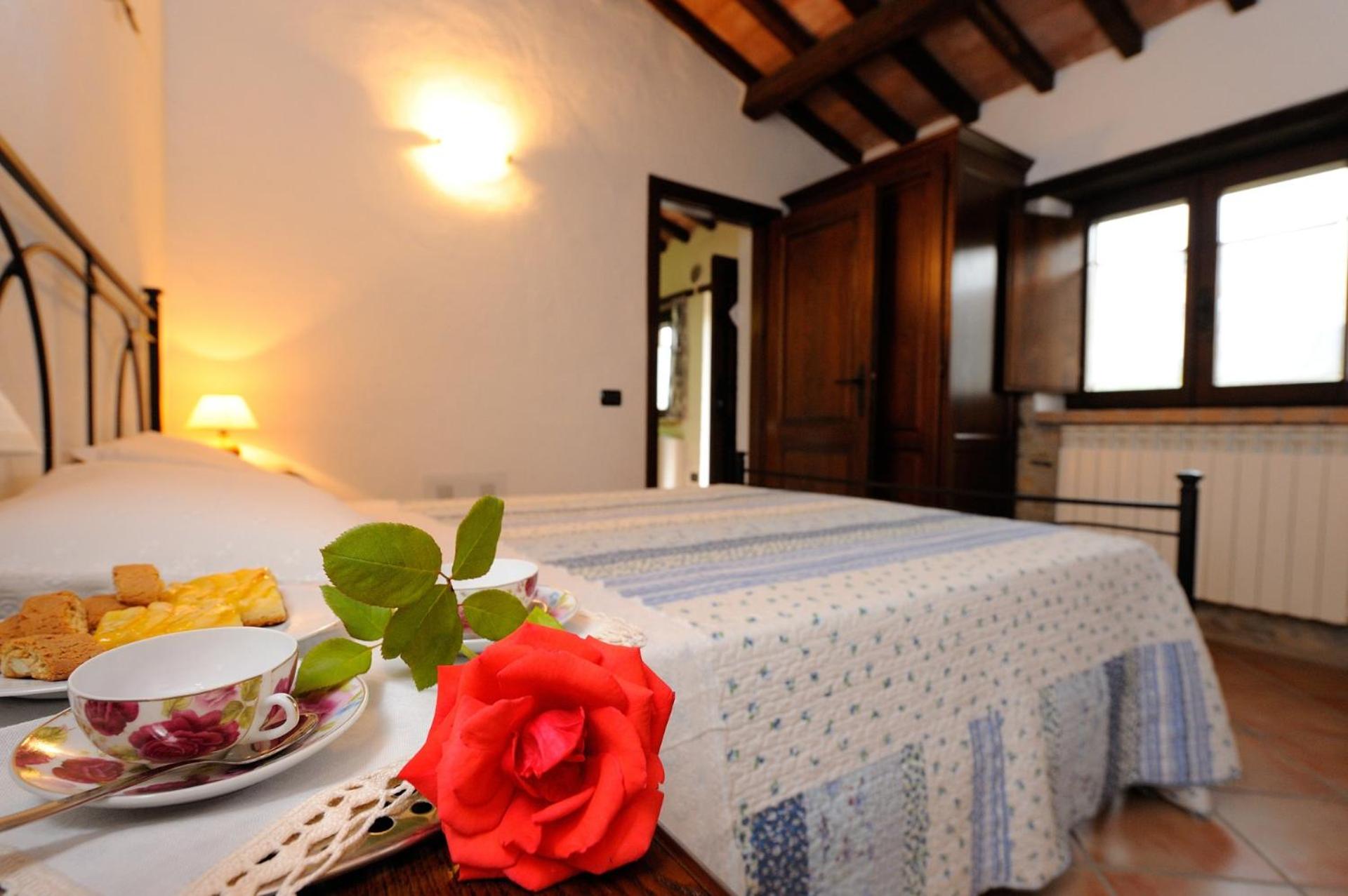 Two-Bedroom Deluxe Apartment with Garden View photo 1
