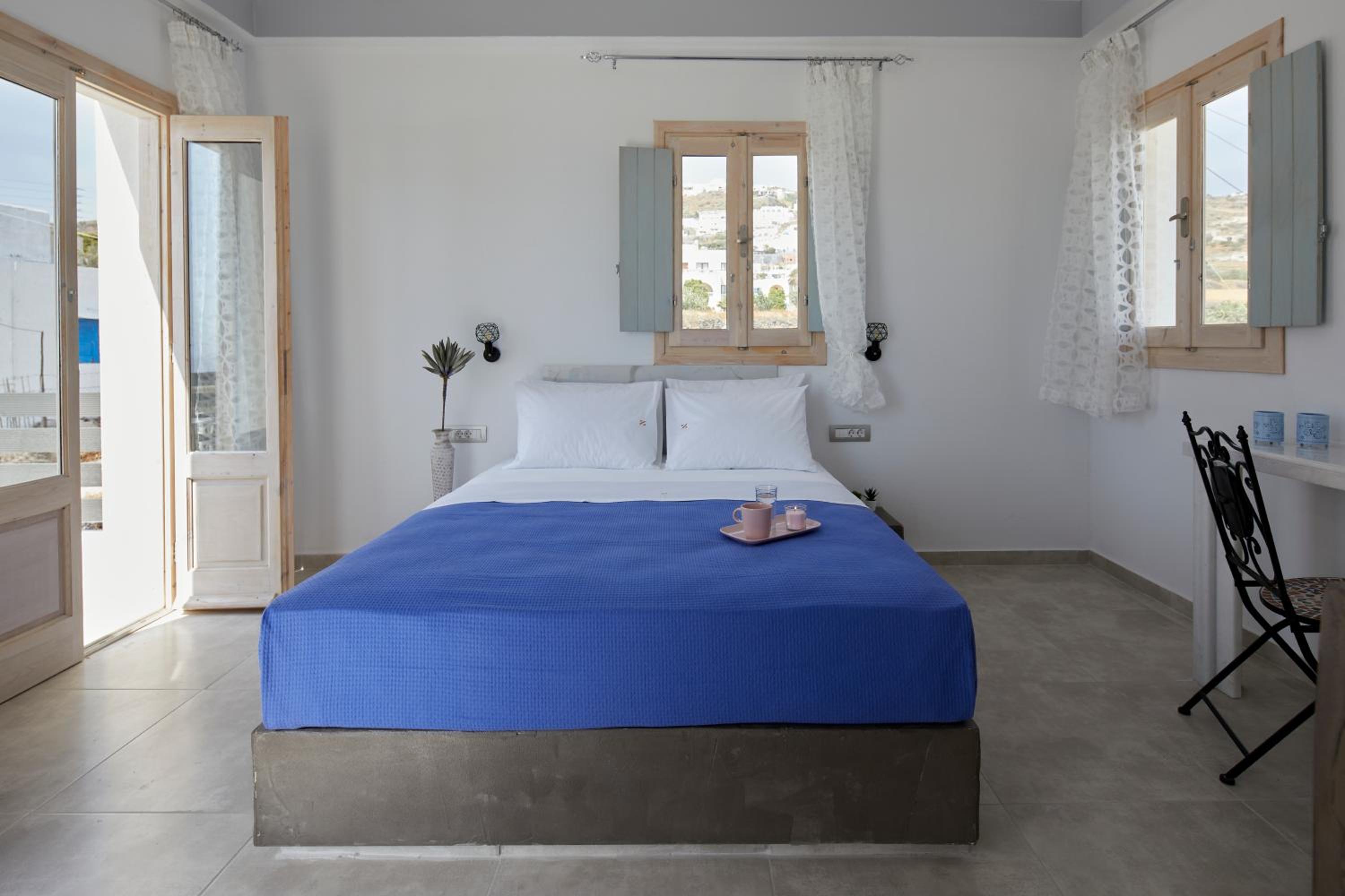 Executive Suite with Balcony and Sea View - Photo 3