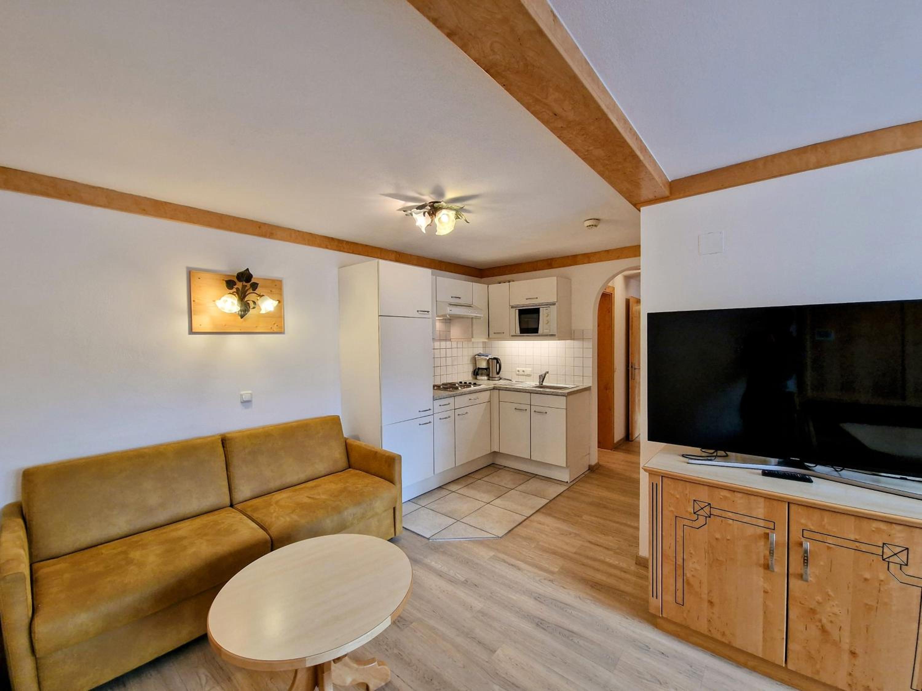 Two-Bedroom Apartment - Photo 2